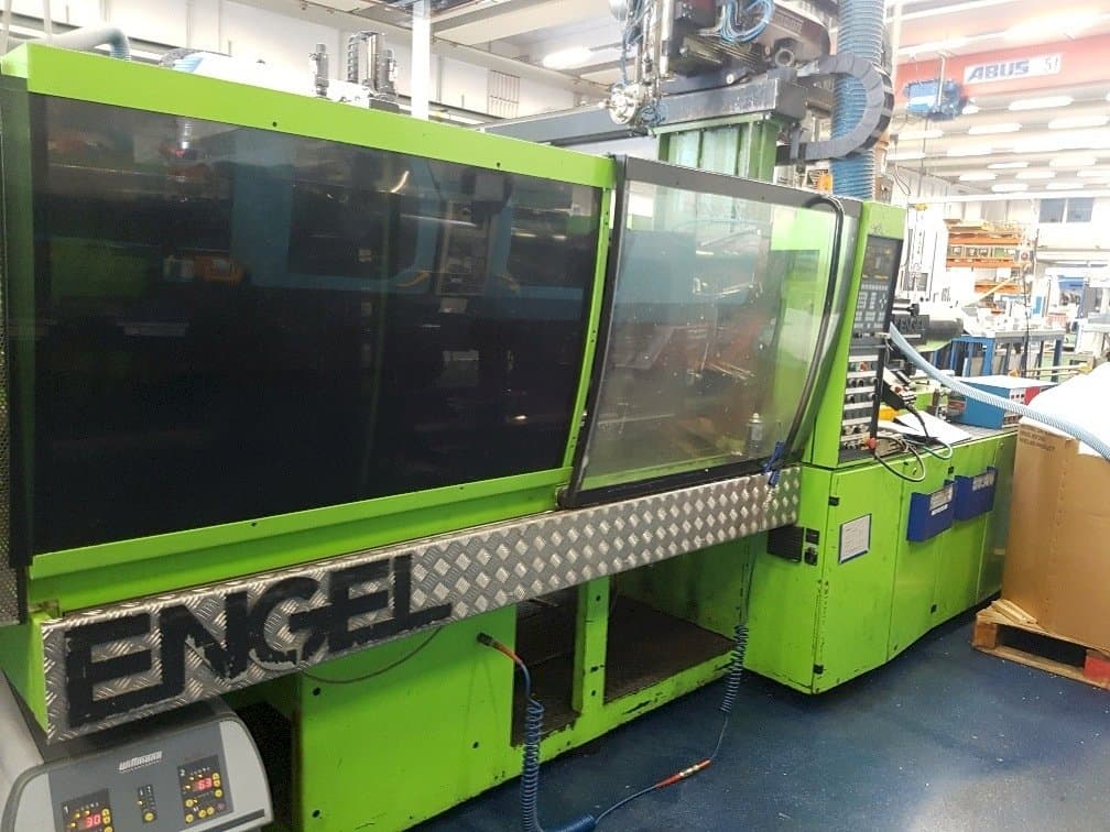 Front view of ENGEL ES 600/145 ST machine