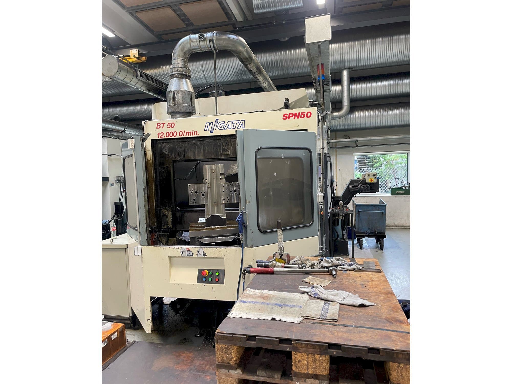 Front view of Niigata SPN 50 machine