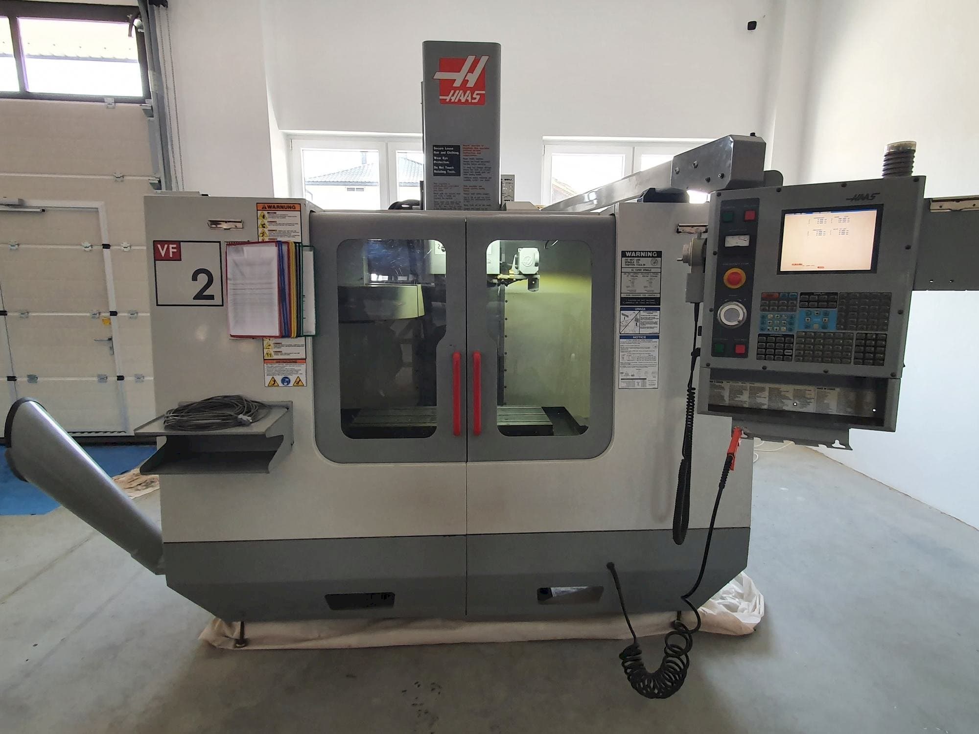 Front view of HAAS VF-2BHE machine