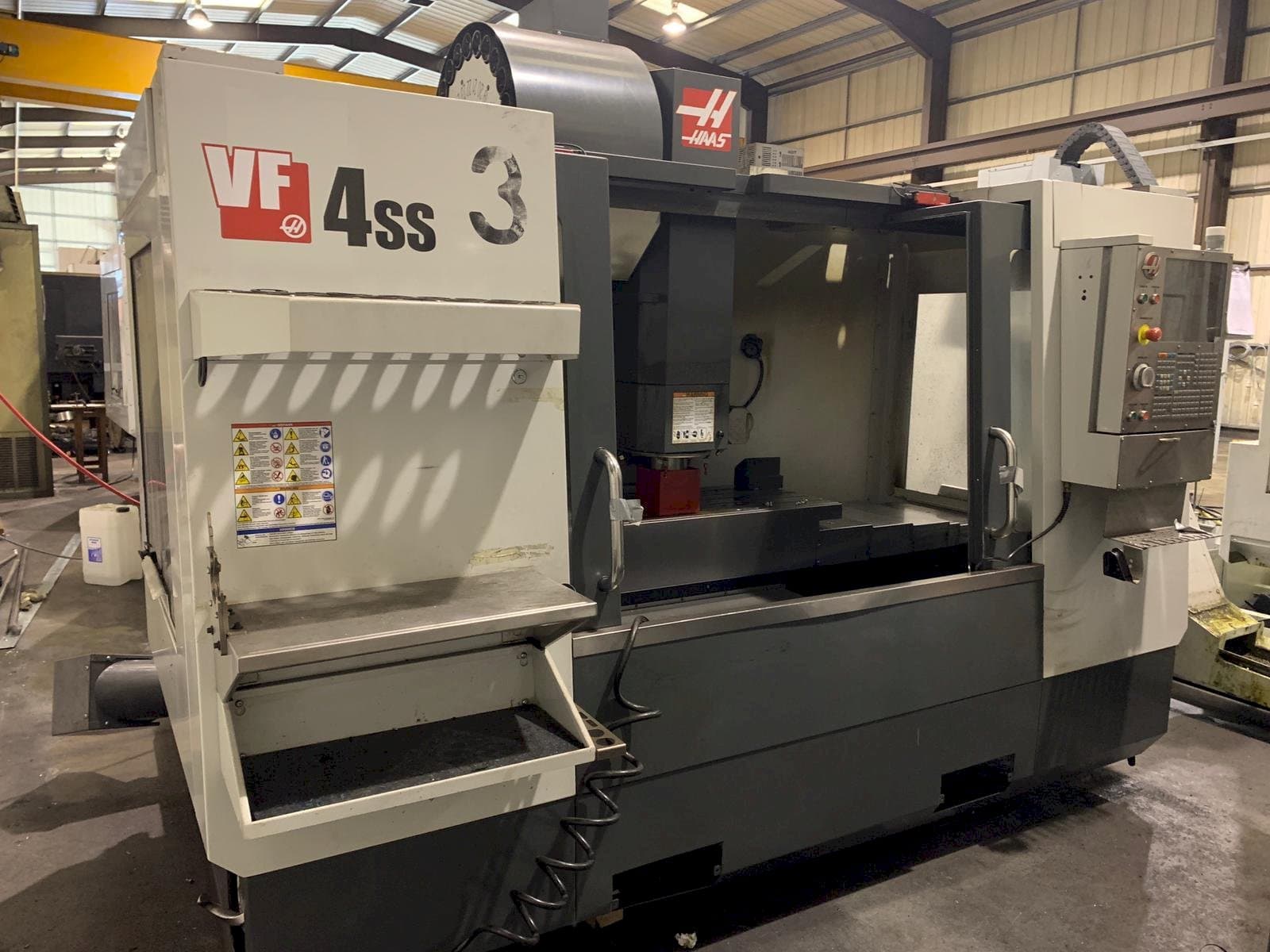 Front view of HAAS VF-4SS machine