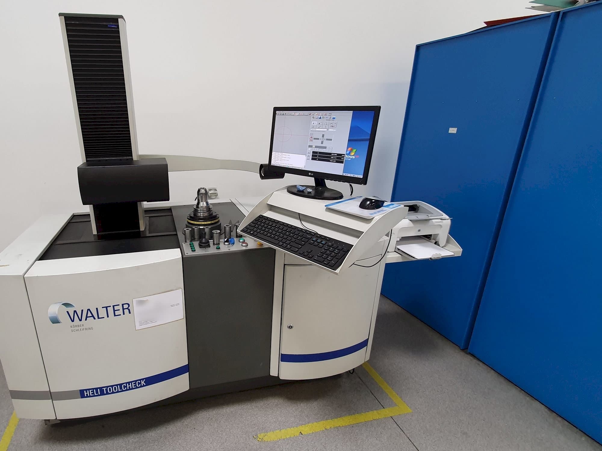 Front view of Walter Heli Toolcheck 3C machine