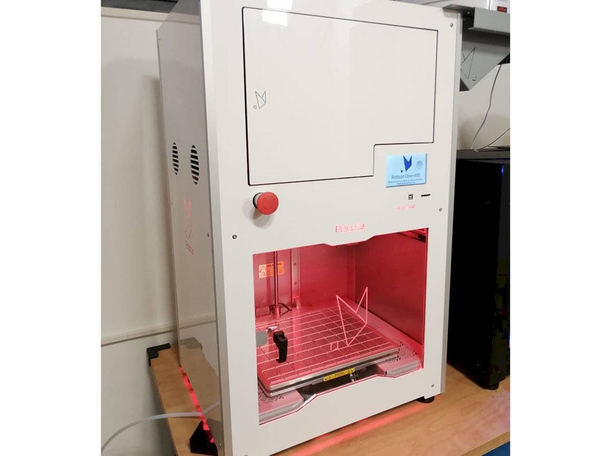 Front view of Roboze One Plus 400  machine