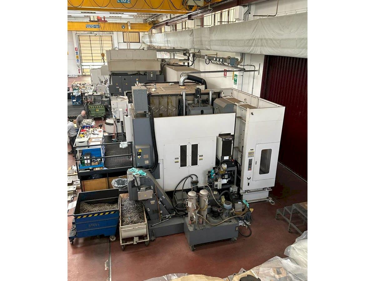 Front view of Okuma MILLAC 800VH machine