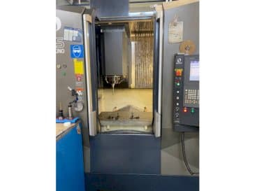 Front view of Makino F5 machine