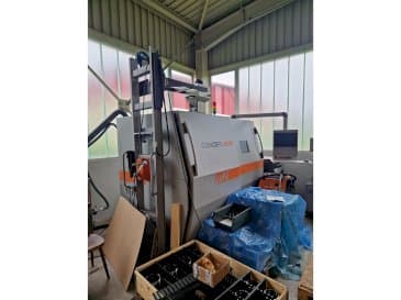 Front view of CONCEPT LASER M2 cusing machine