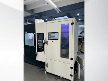 Front view of DMG M1  machine