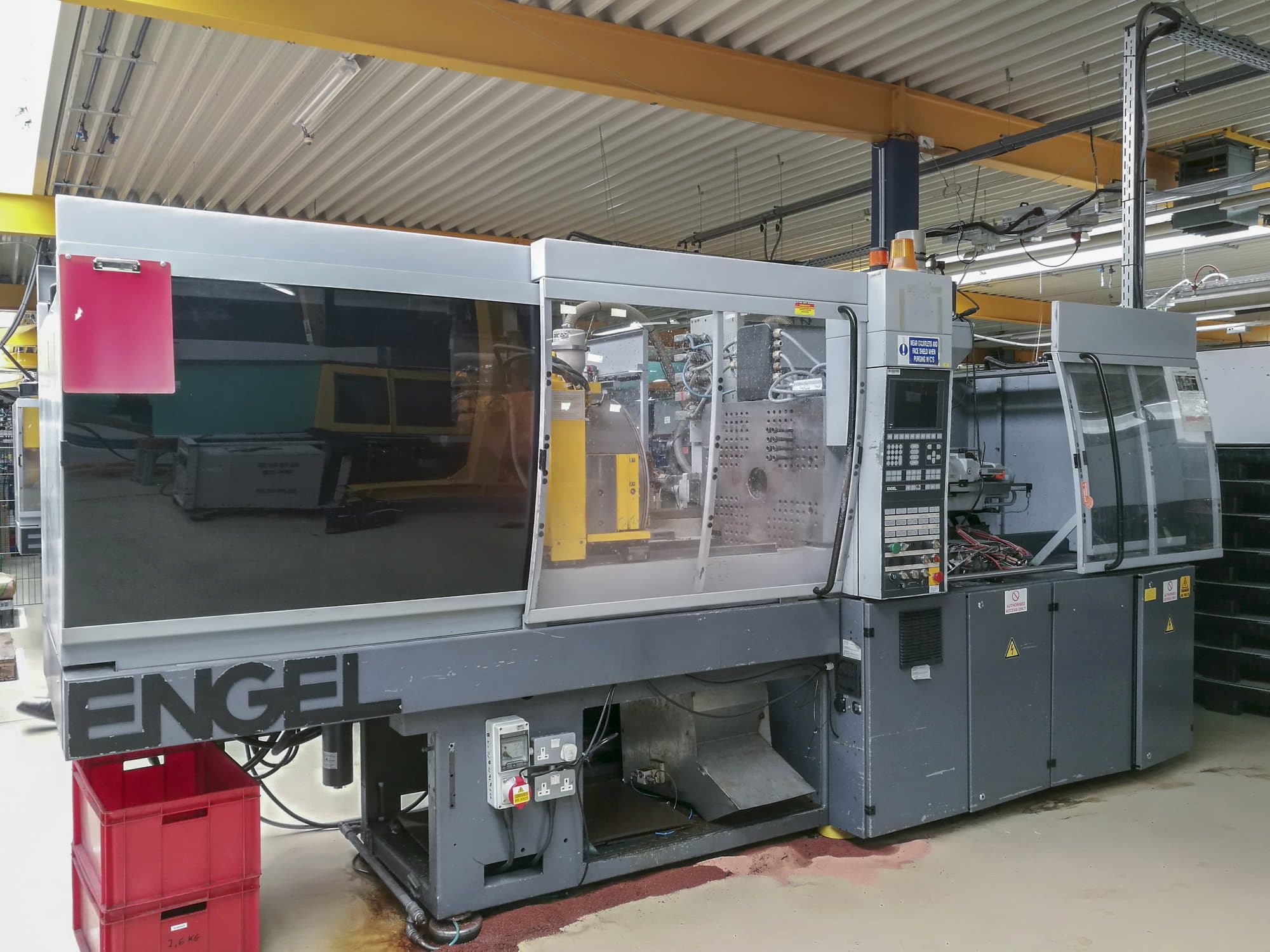 Front view 1 of ENGEL 80H80L/80 HL-2F Machine
