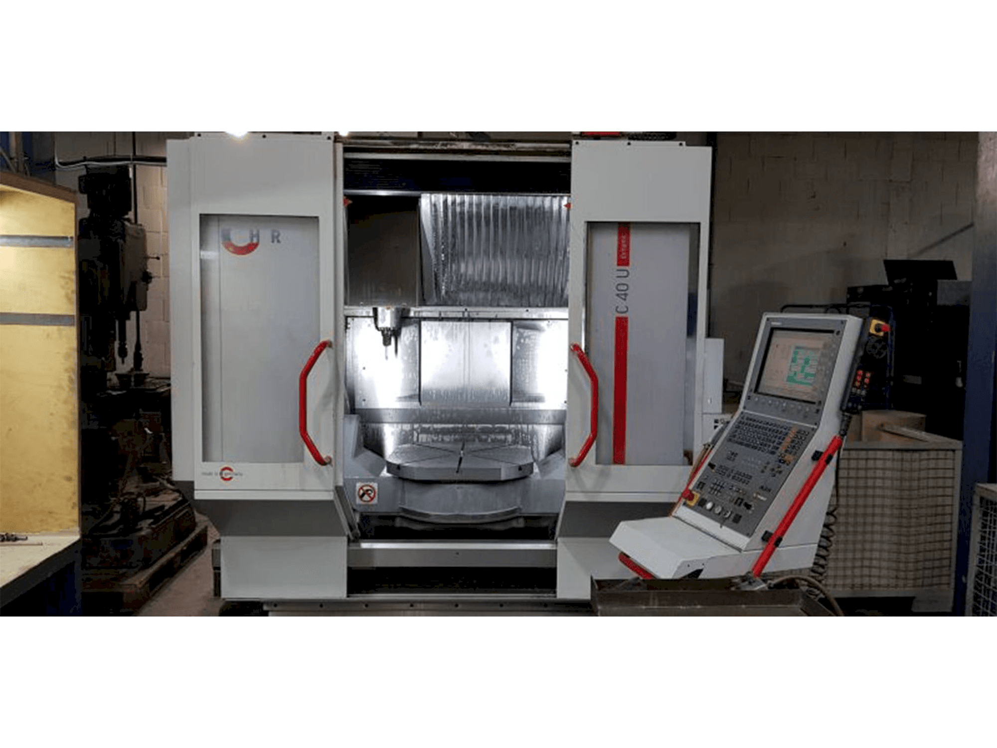 Front view of HERMLE C40 U MT machine