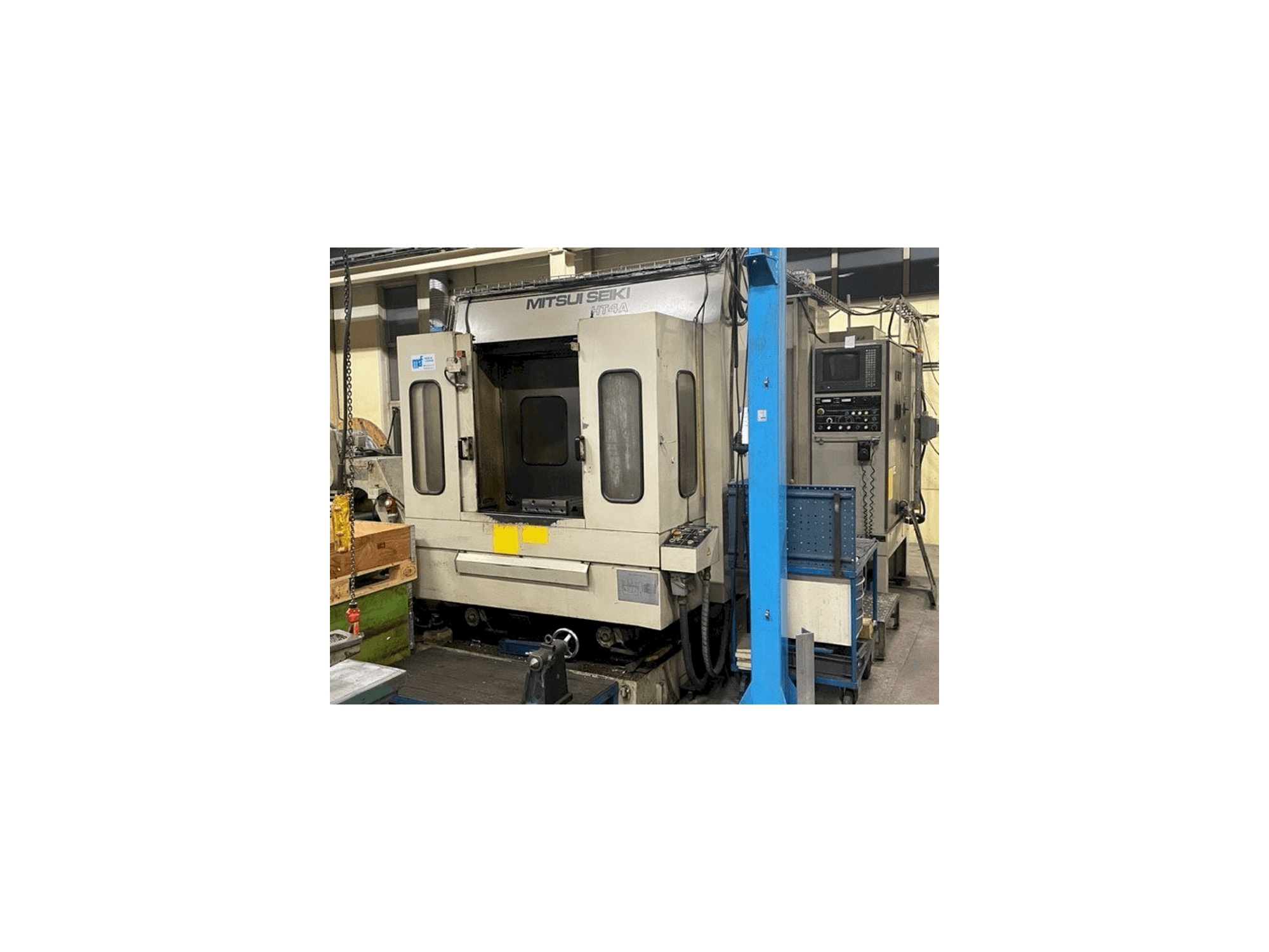 Front view of Mitsui Seiki HT4A machine