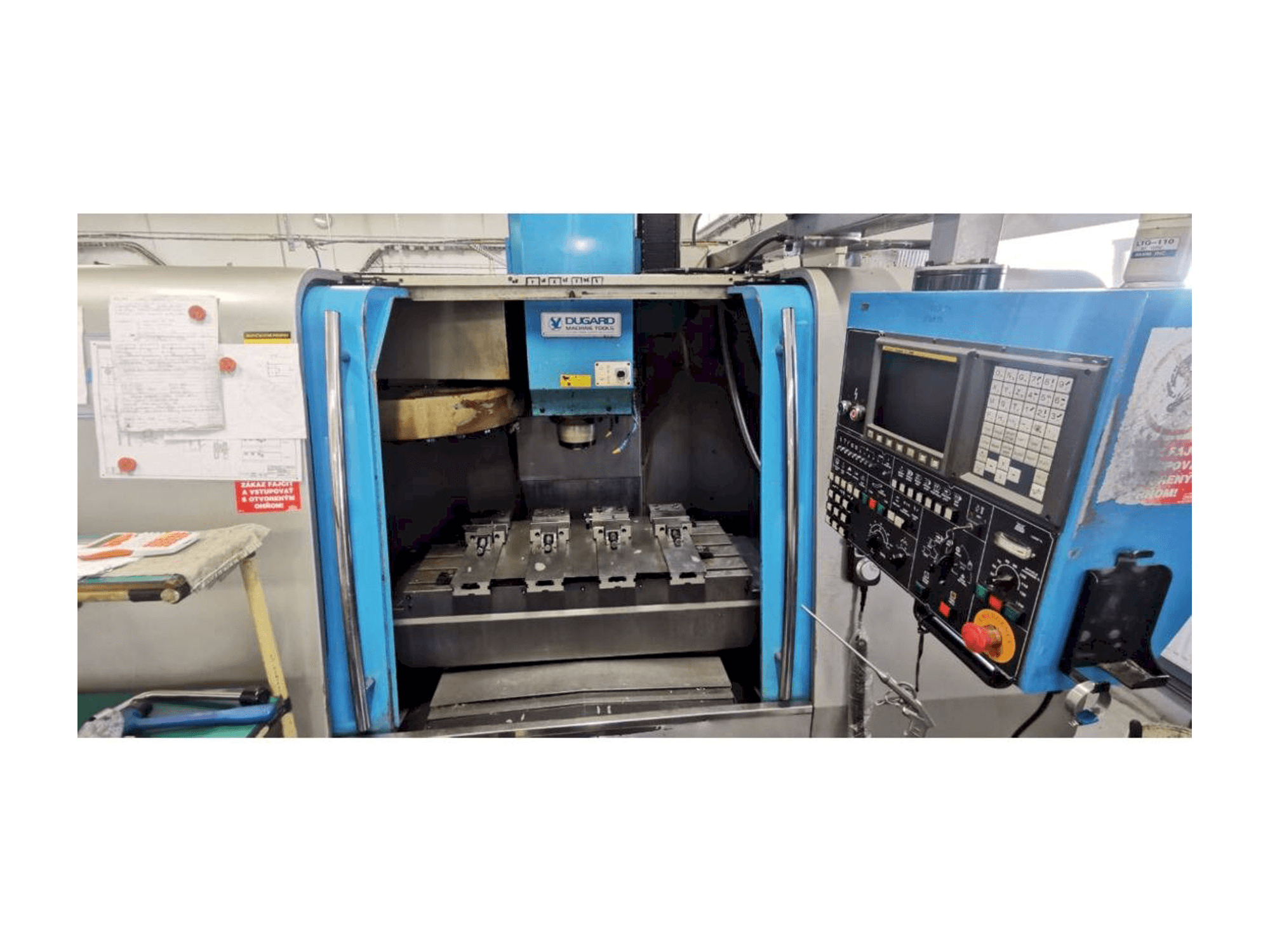 Front view of Dugard EAGLE 1000 VMC-L machine