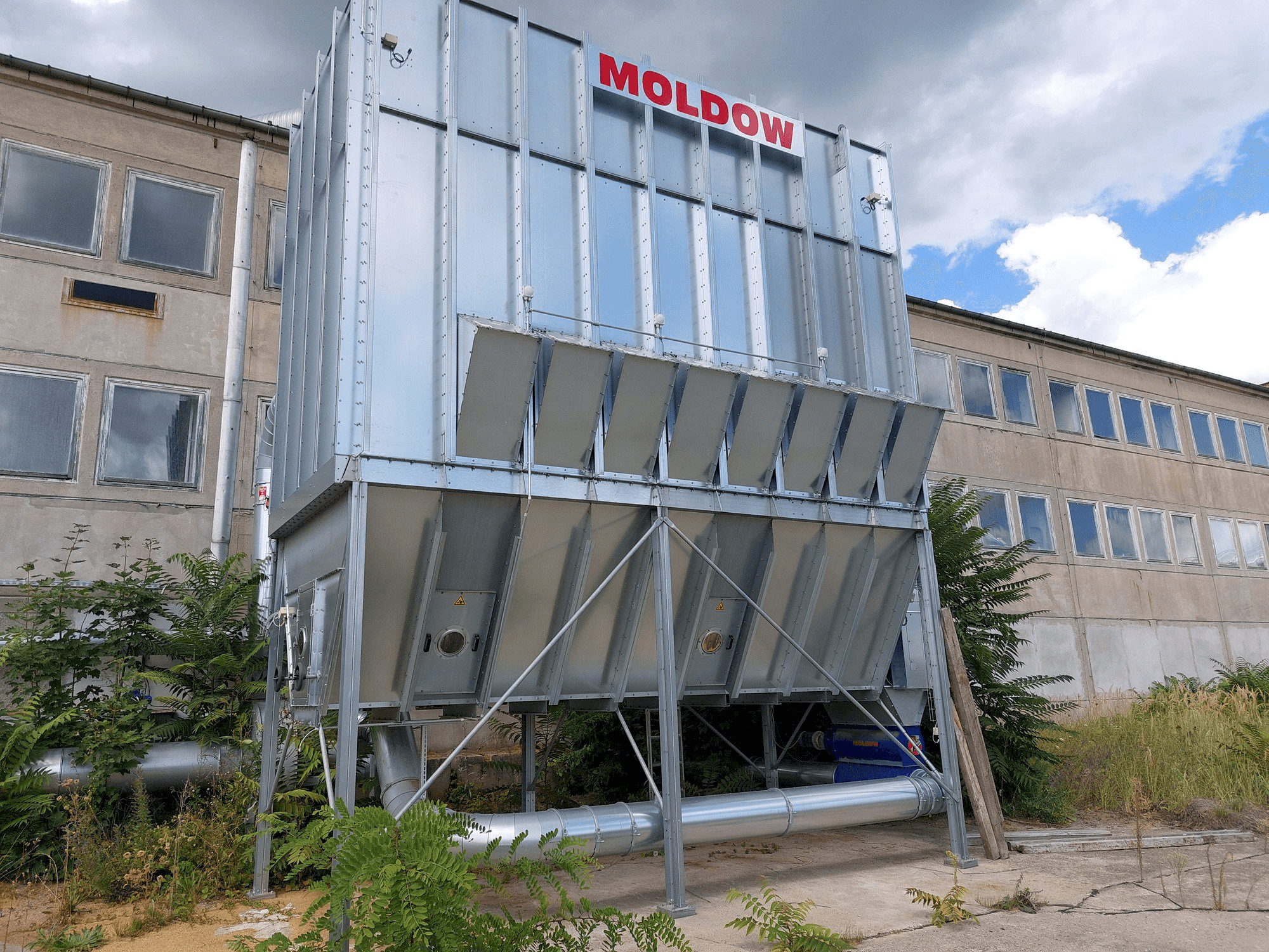 Front view of MOLDOW MHL Casing EXP machine
