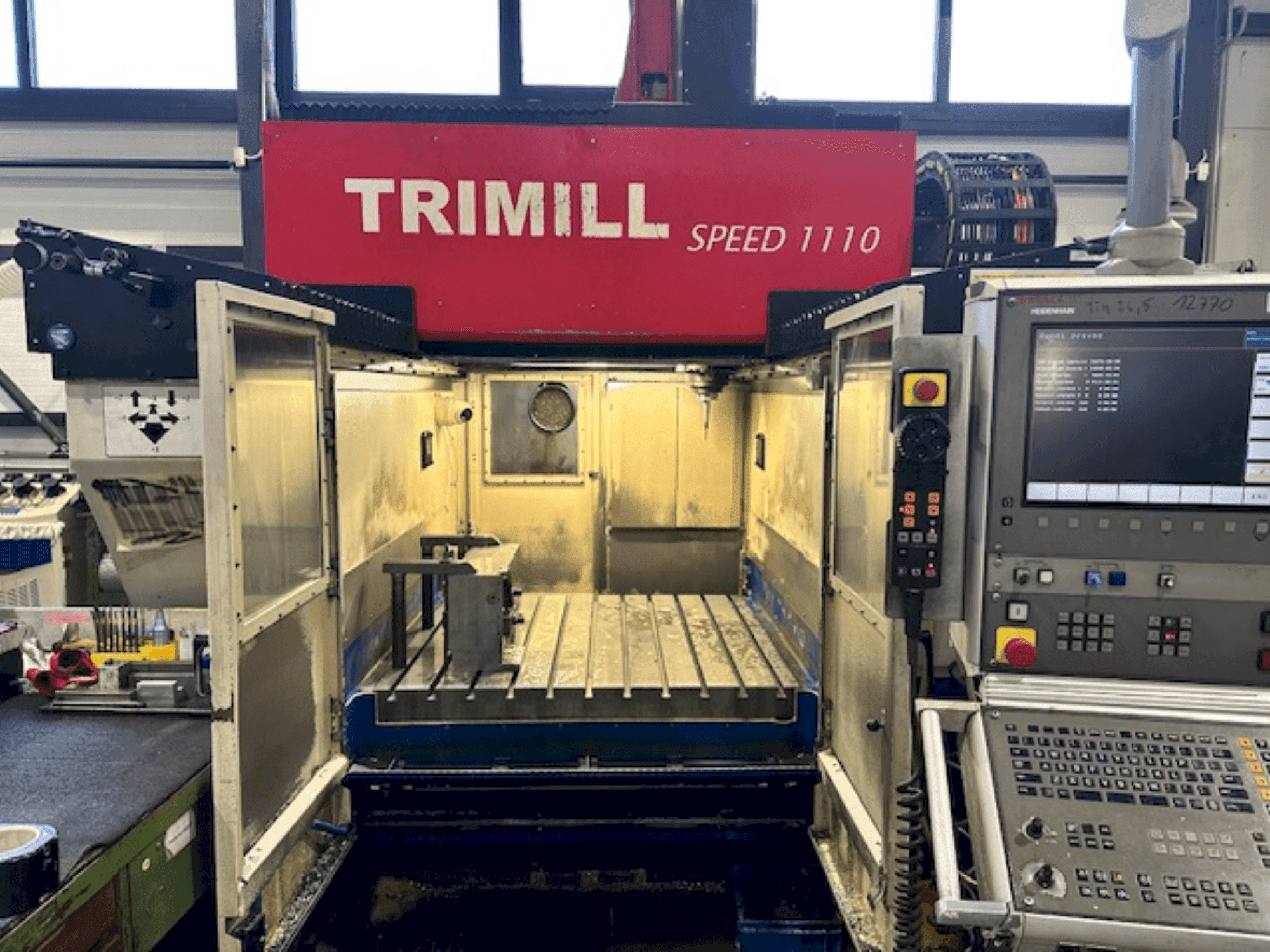 Front view of TRIMILL Speed 1110 machine