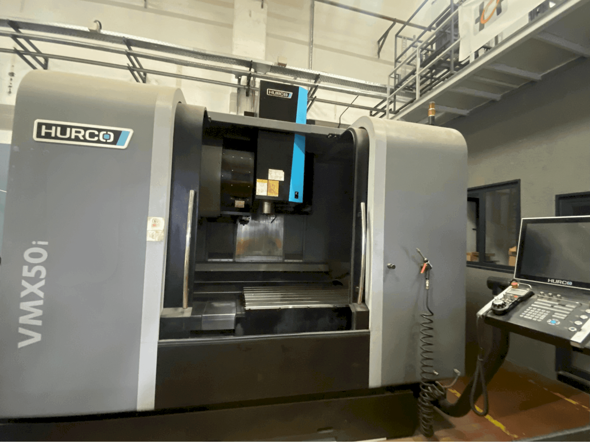 Front view of Hurco VMX50i machine