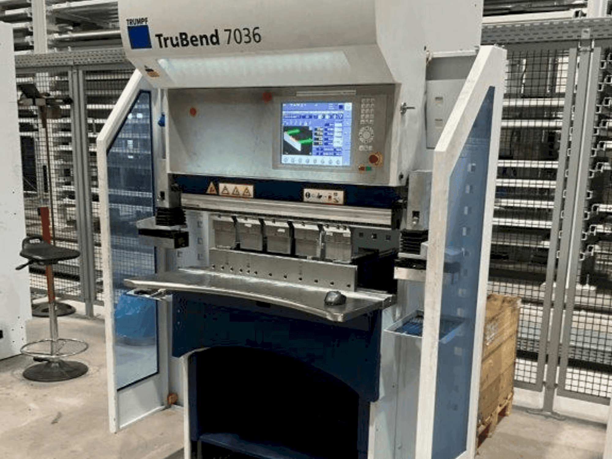 Front view of TRUMPF TruBend 7036 machine