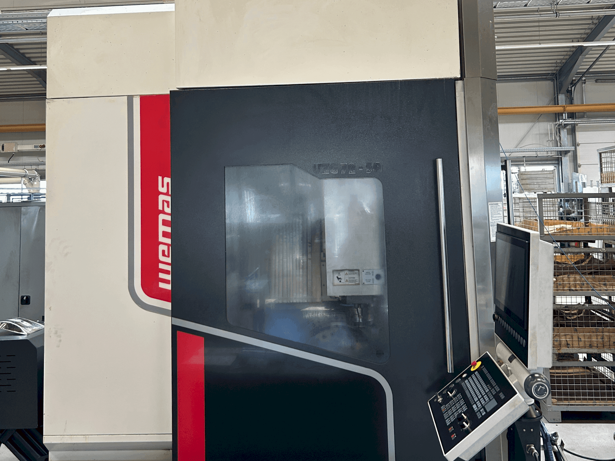 Front view of WEMAS VZG 72-5A machine