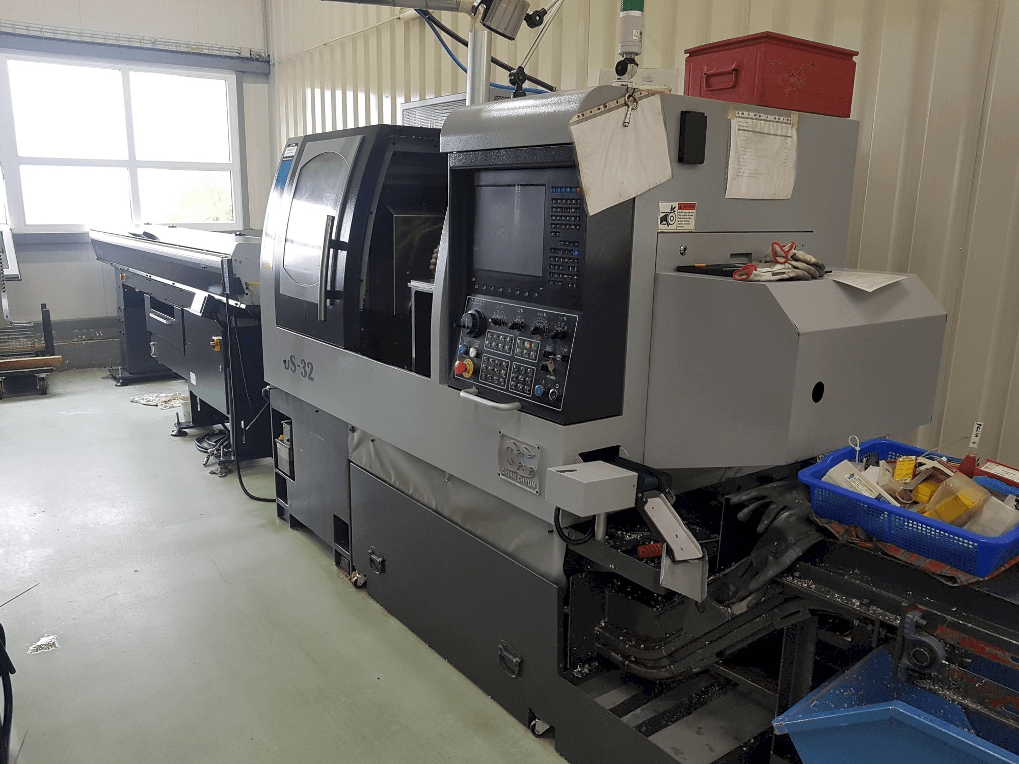 Front view of Chiah-Chyun CDS-32 machine