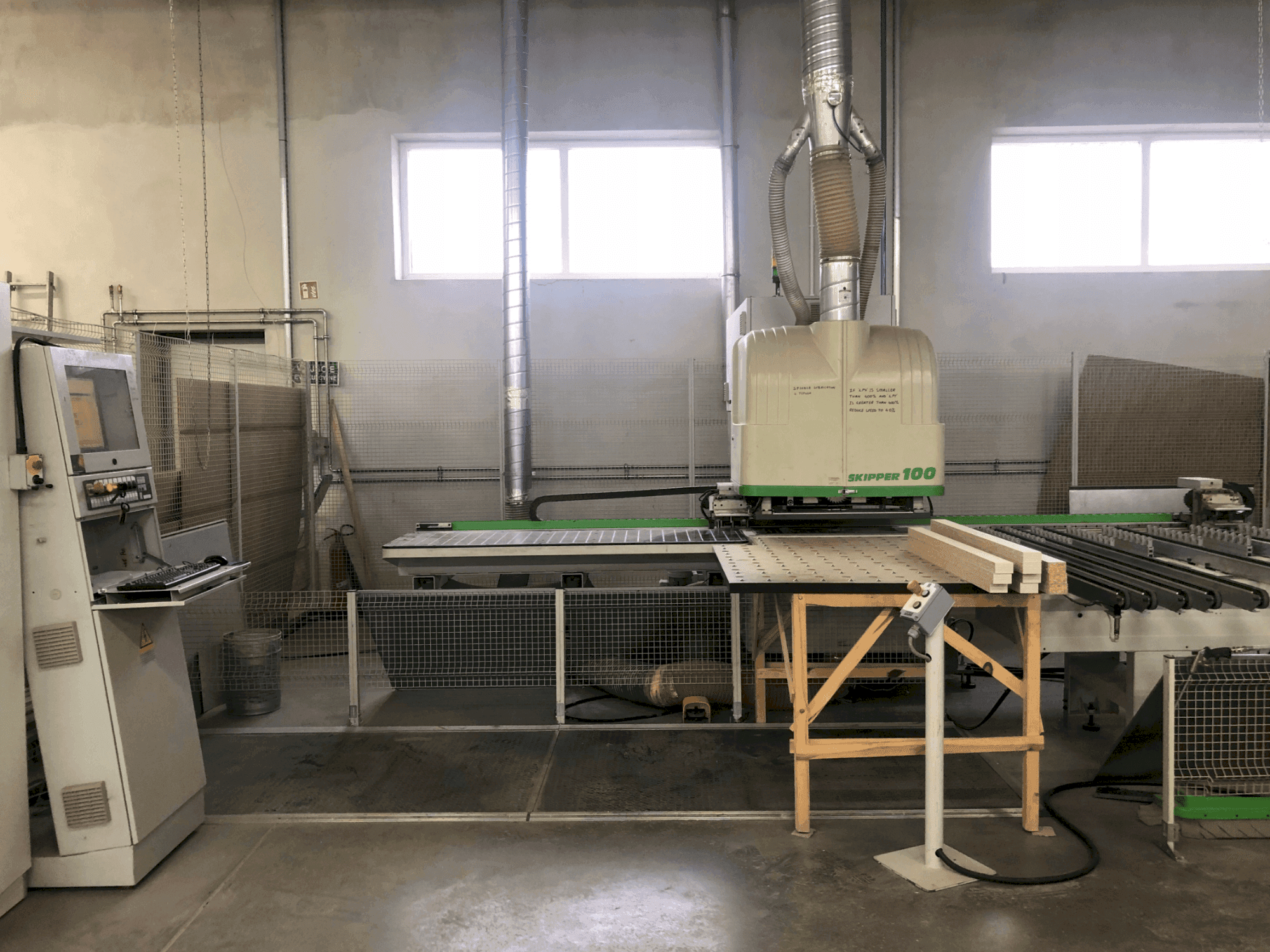 Front view of BIESSE SKIPPER 100 machine