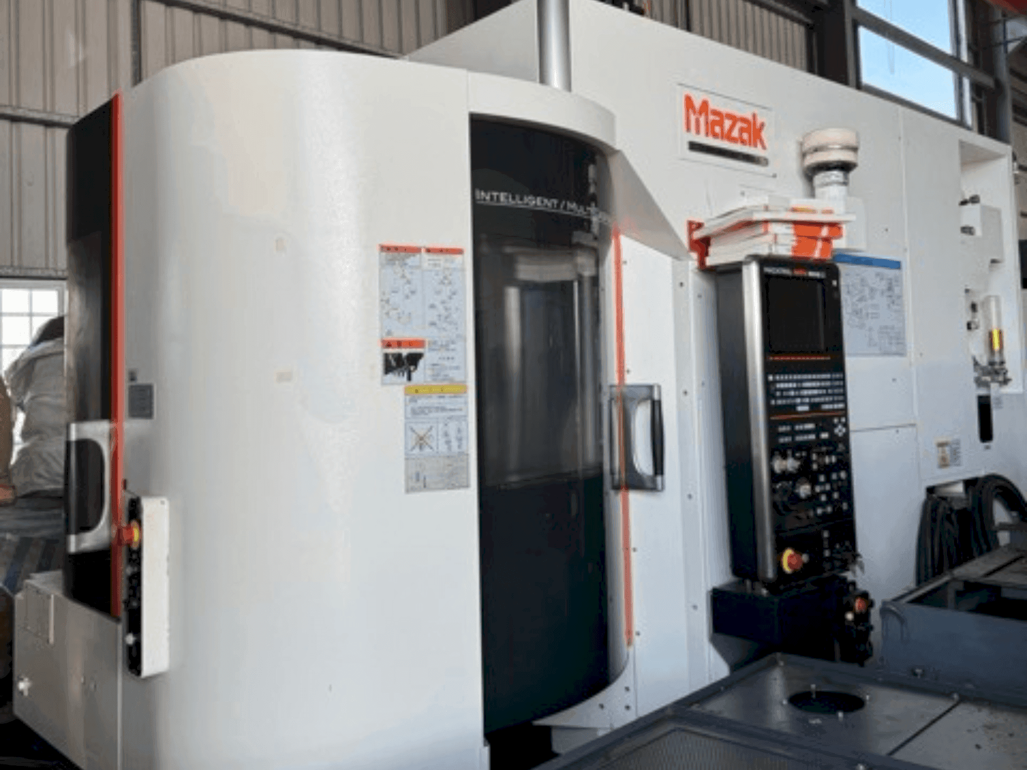 Front view of Mazak VARIAXIS J-500 machine