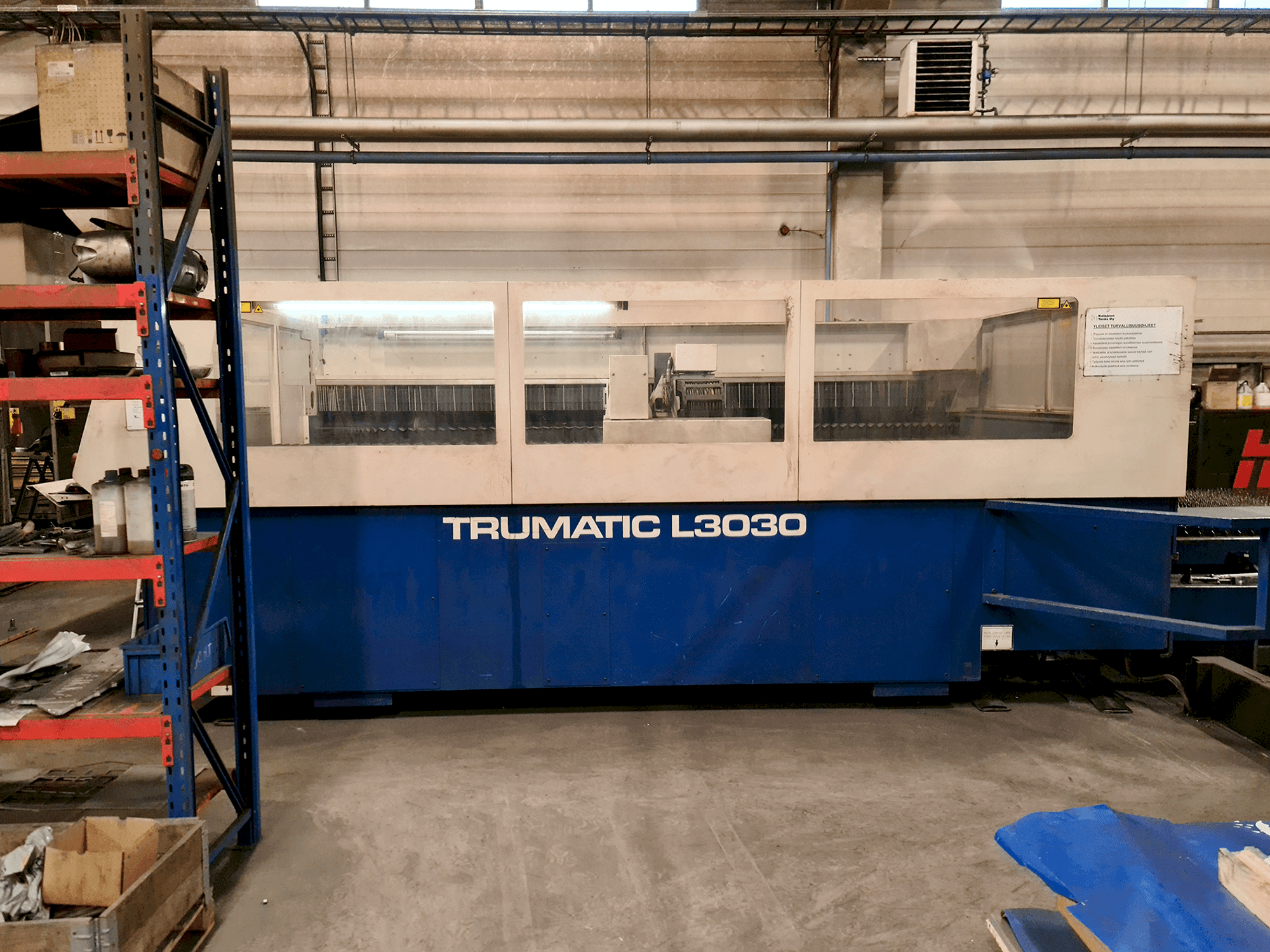 Front view of Trumpf Trumatic L3030 4kW machine