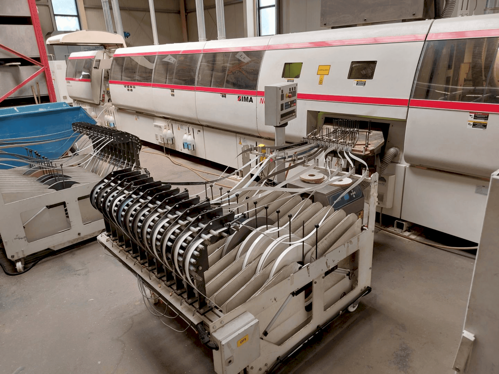 Front view of IMA Novimat Systems/I/G80/1000 machine