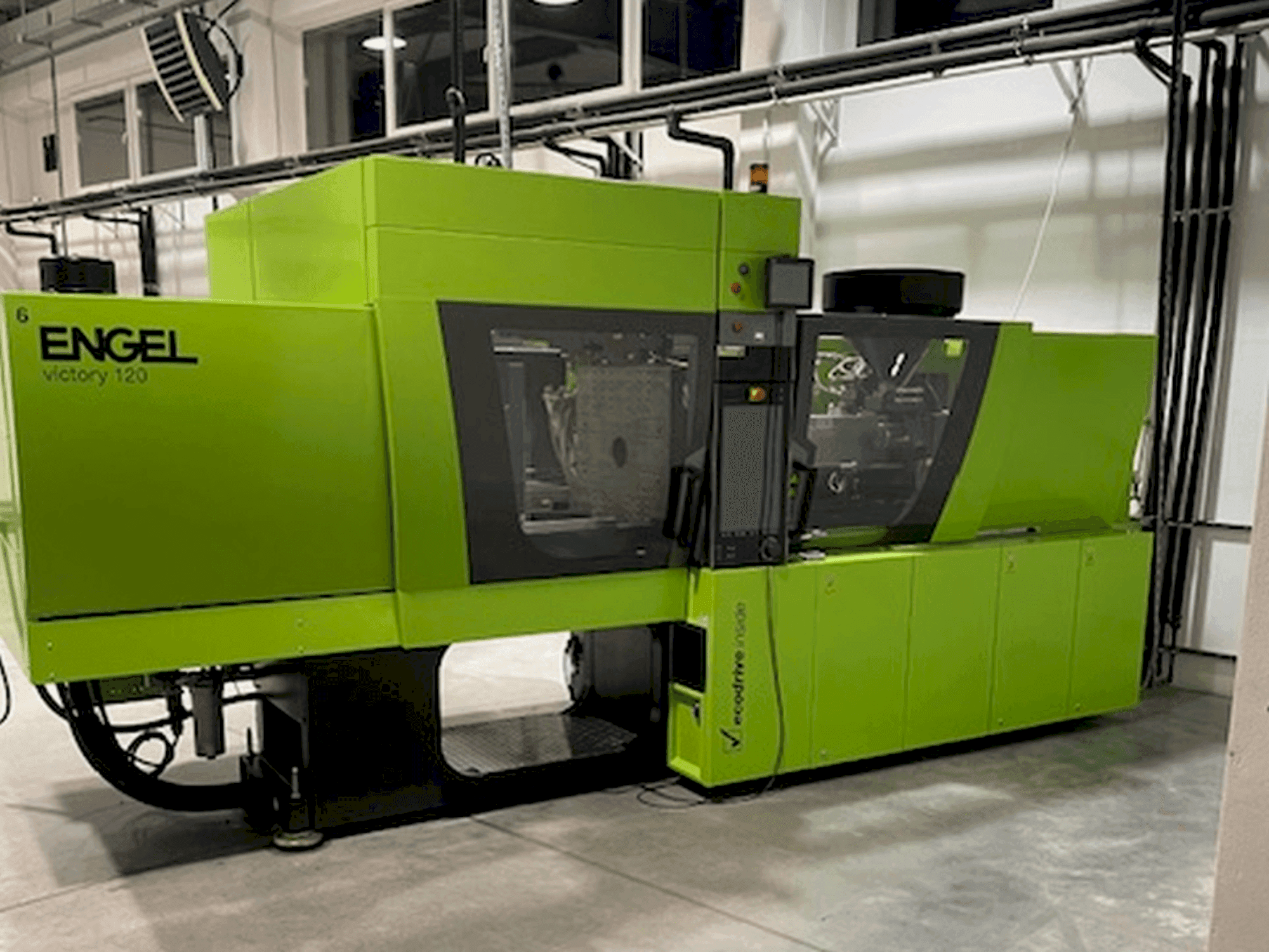 Front view of Engel Victory 650/120 tech machine