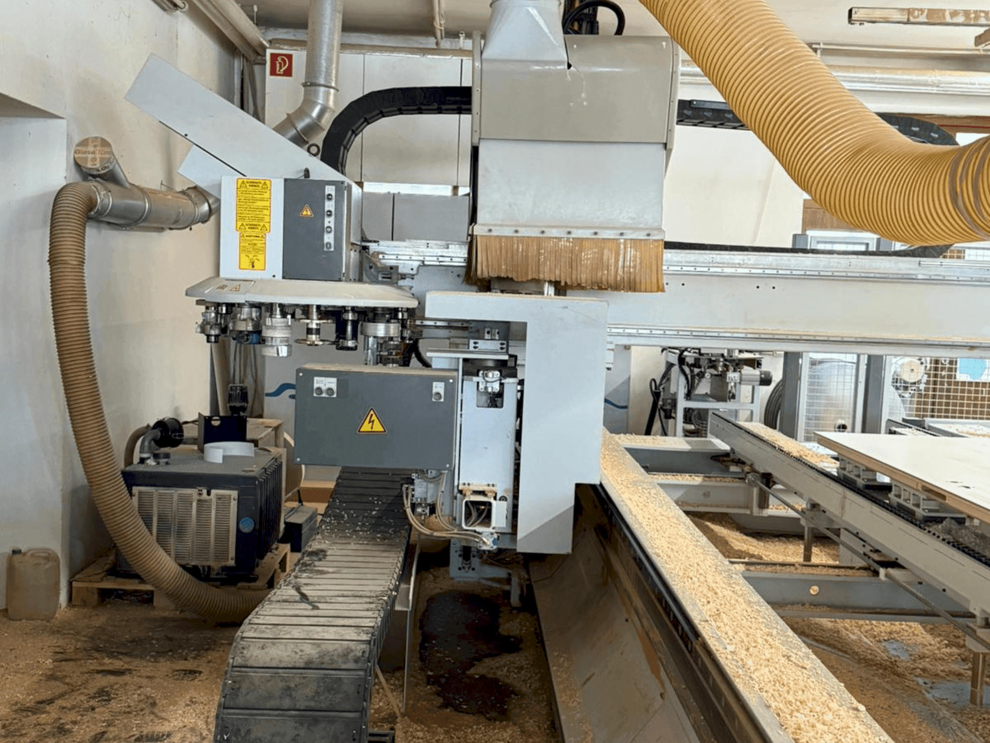 Front view of HOMAG PROFI BAZ20/30/16/V/D (2003) machine