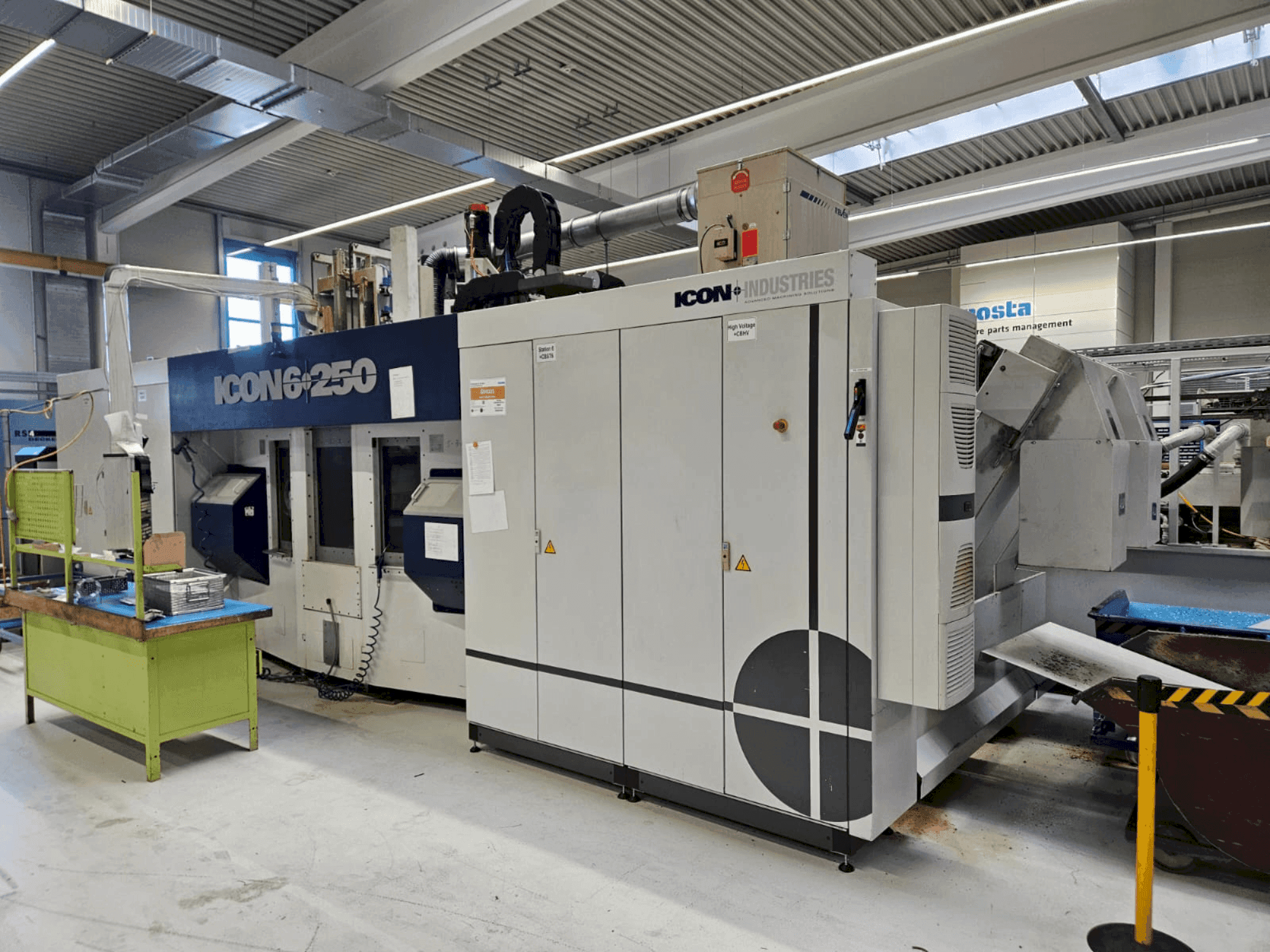 Side view of ICON 6-250 machine