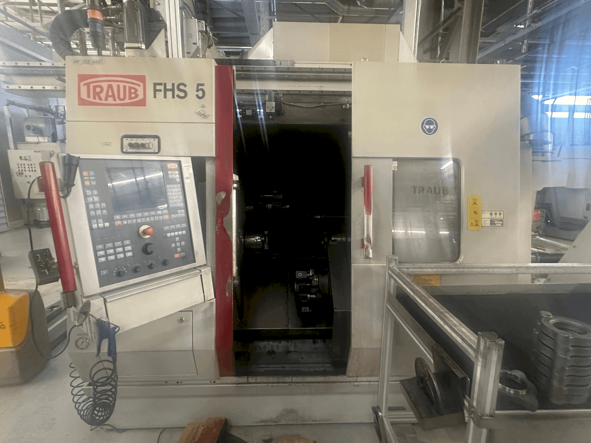 Front view of TRAUB TNC 42/65 machine