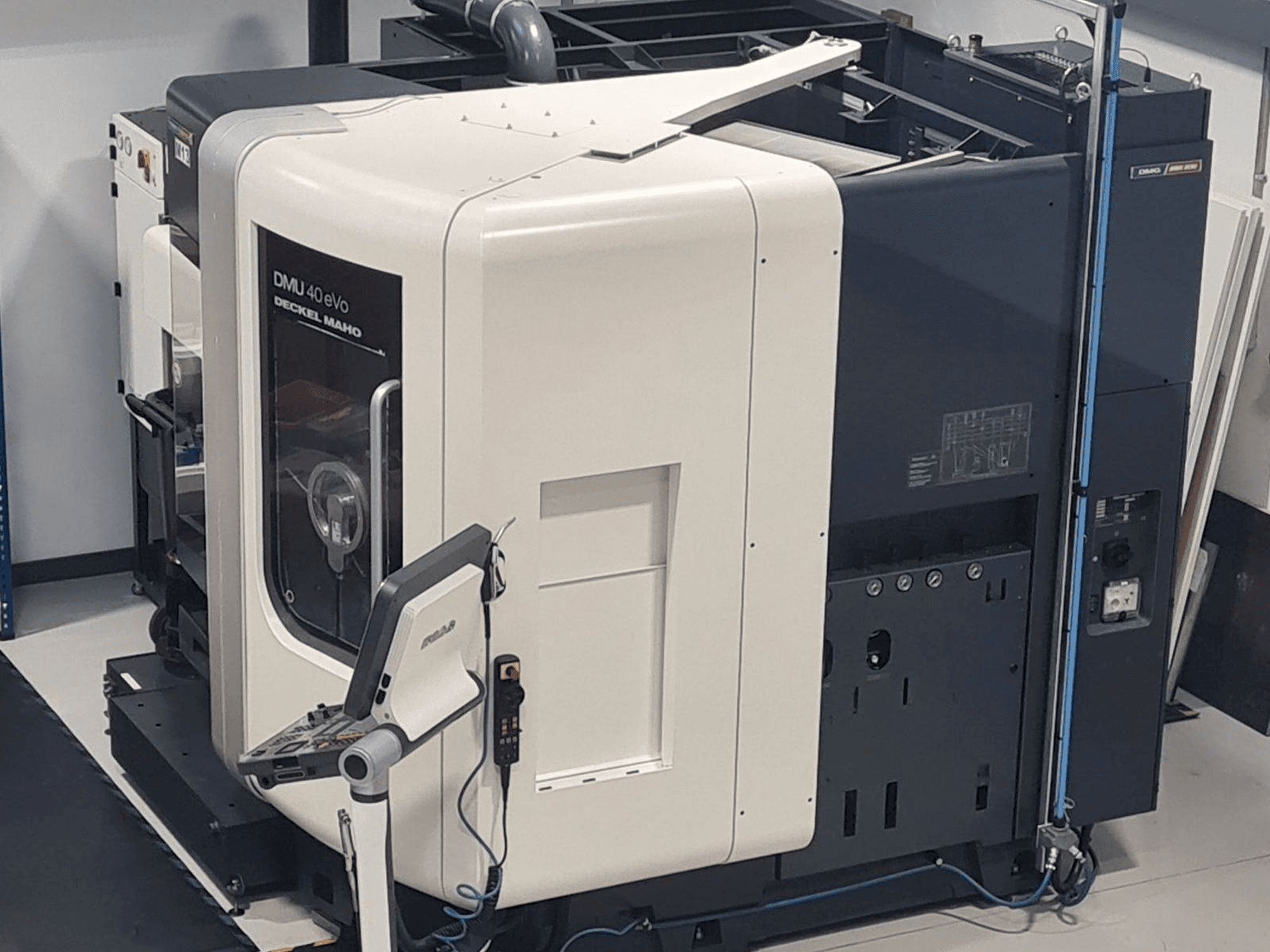 Front view of DMG MORI DMU40 eVo machine