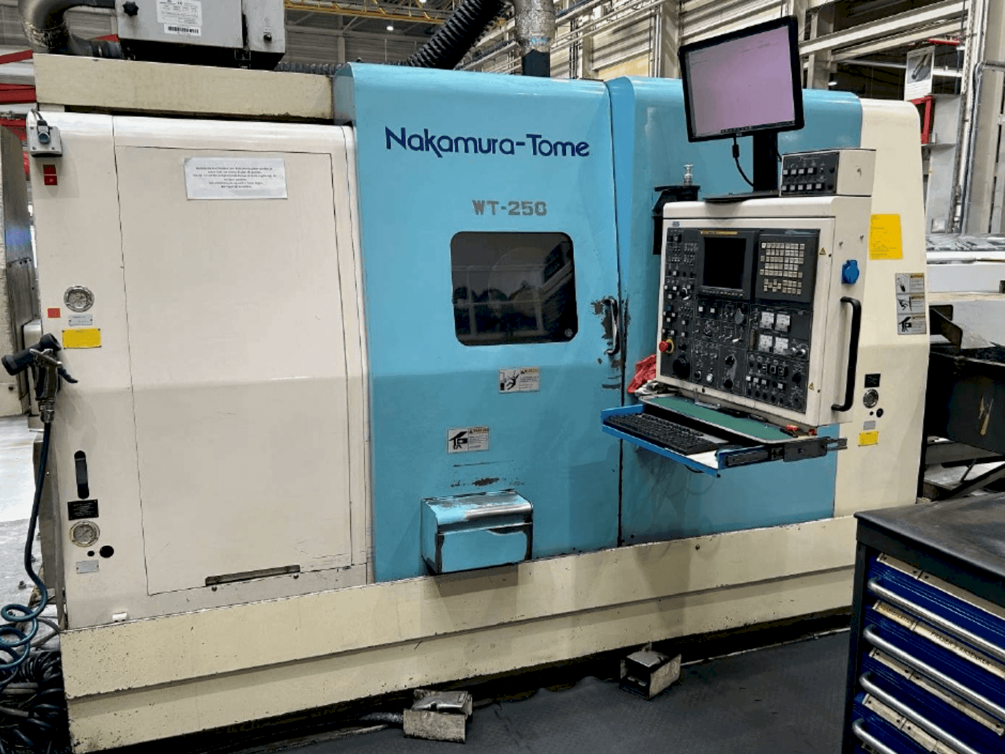 Front view of NAKAMURA-TOME WT 250 machine