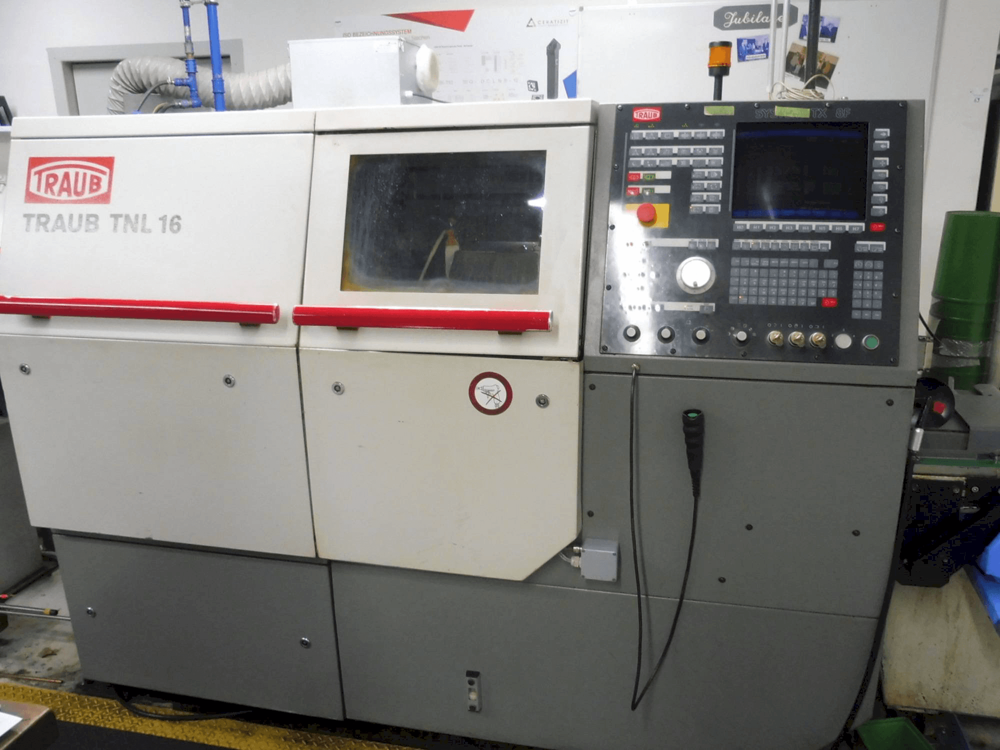 Front view of TRAUB TNL 16 machine