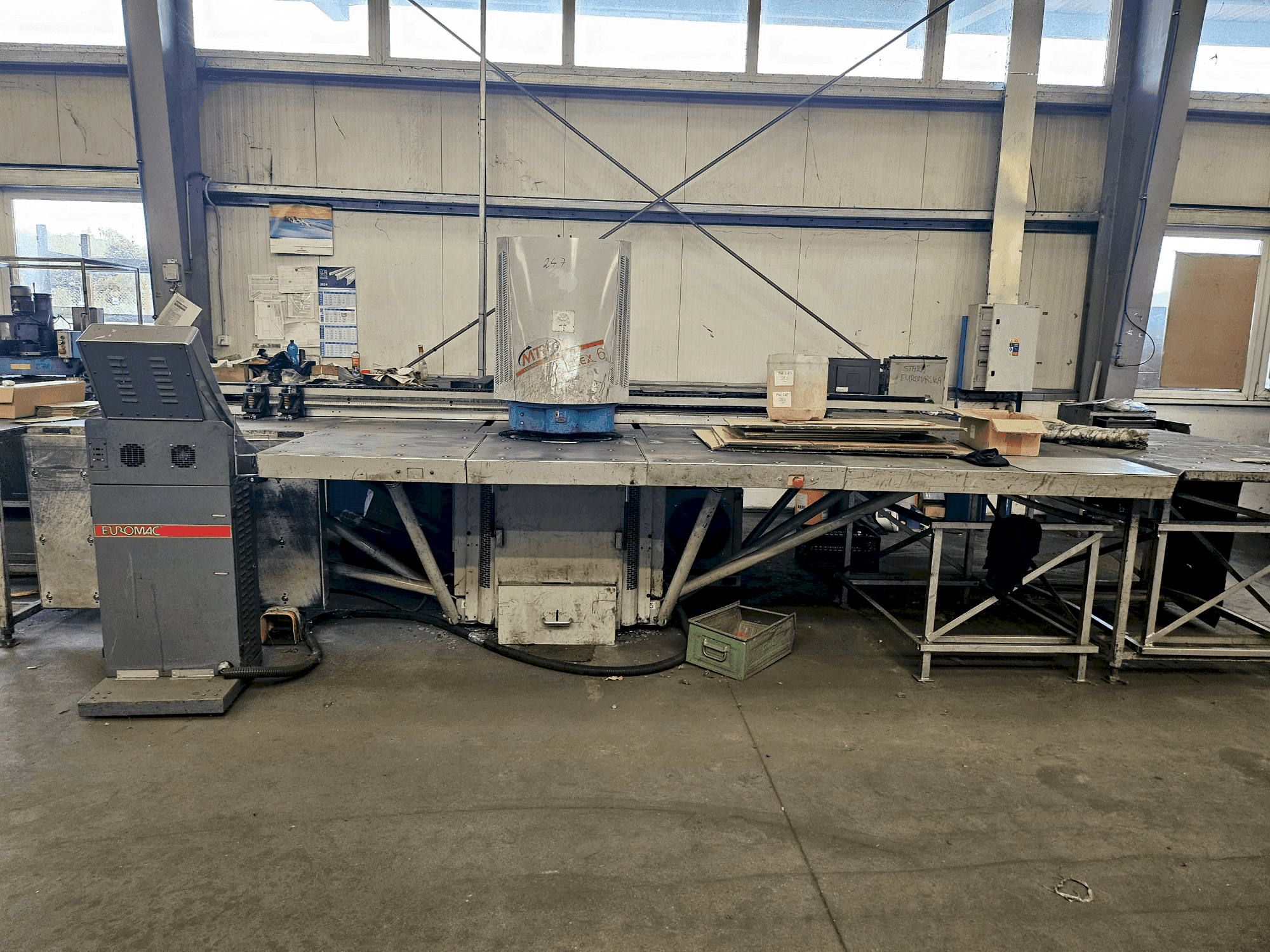 Front view of Euromac MTX Flex 6 machine