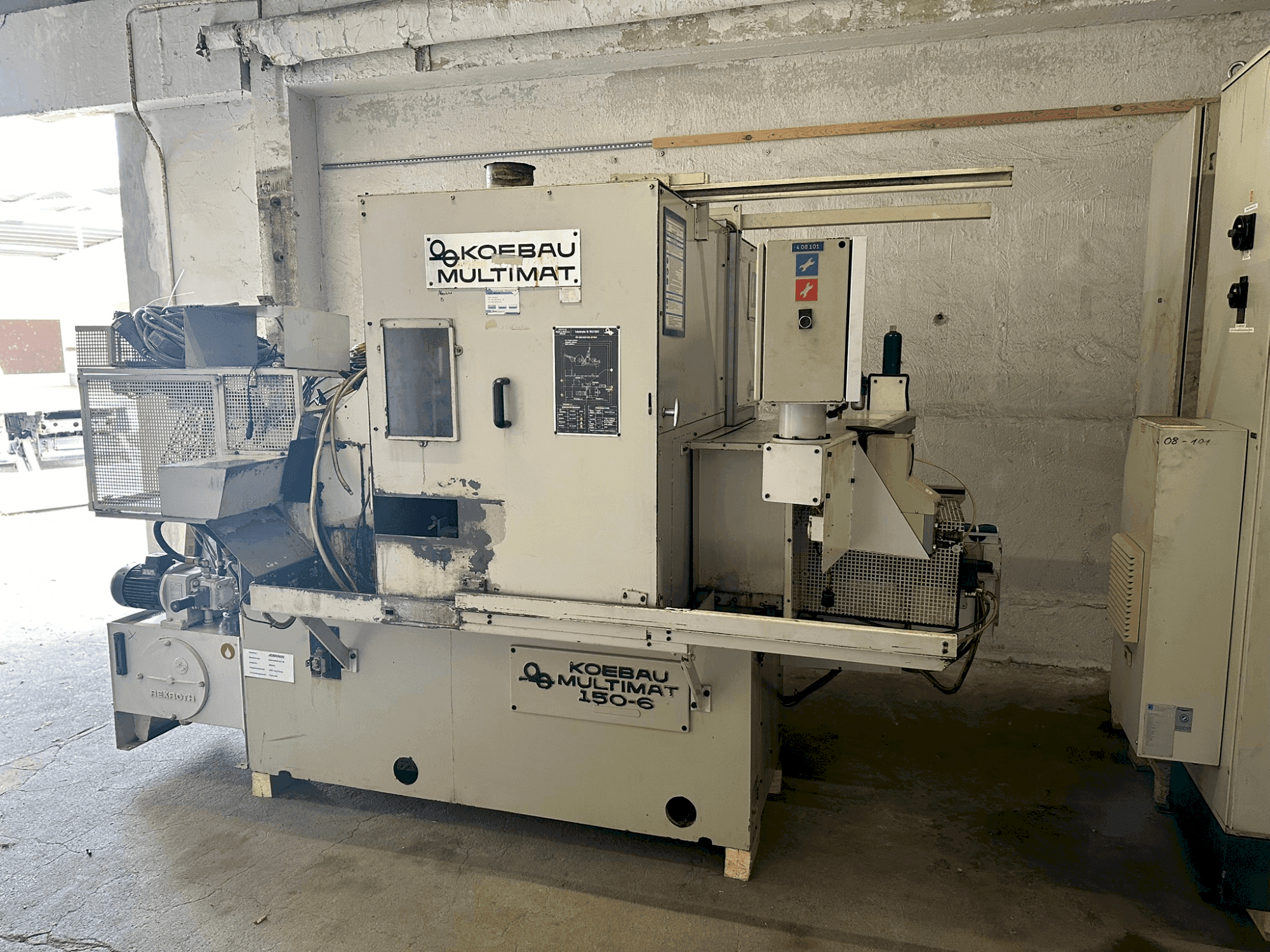 Front view of KOEBAU Multimat 150 machine