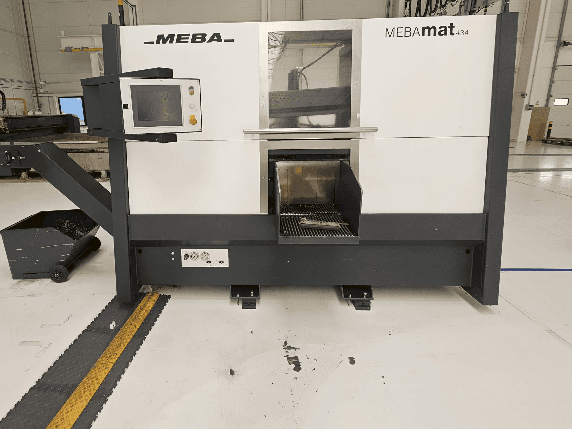 Front view of MEBA MEBAmat 434 machine