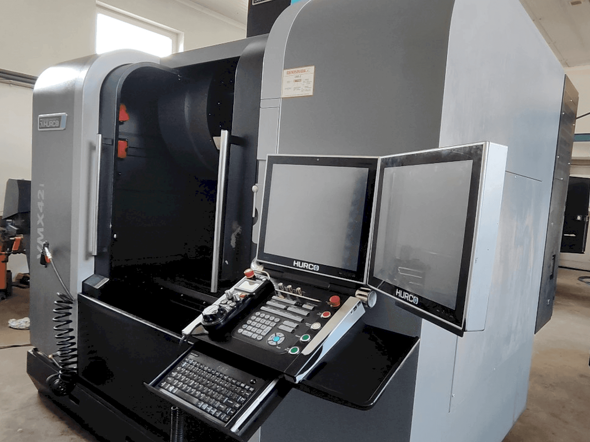 Front view of Hurco VMX 42i (2018) machine