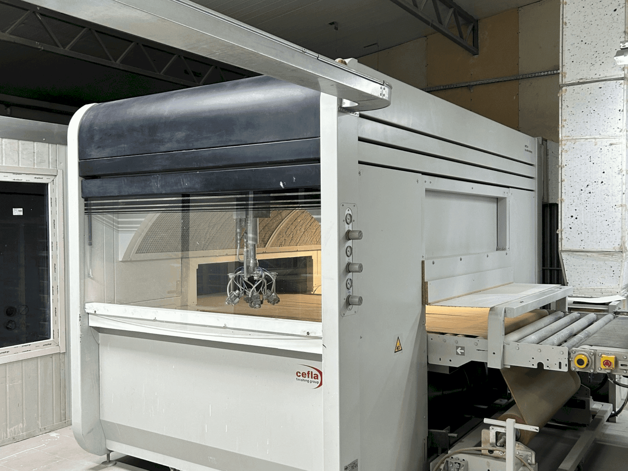 Right view of CEFLA MITO K machine