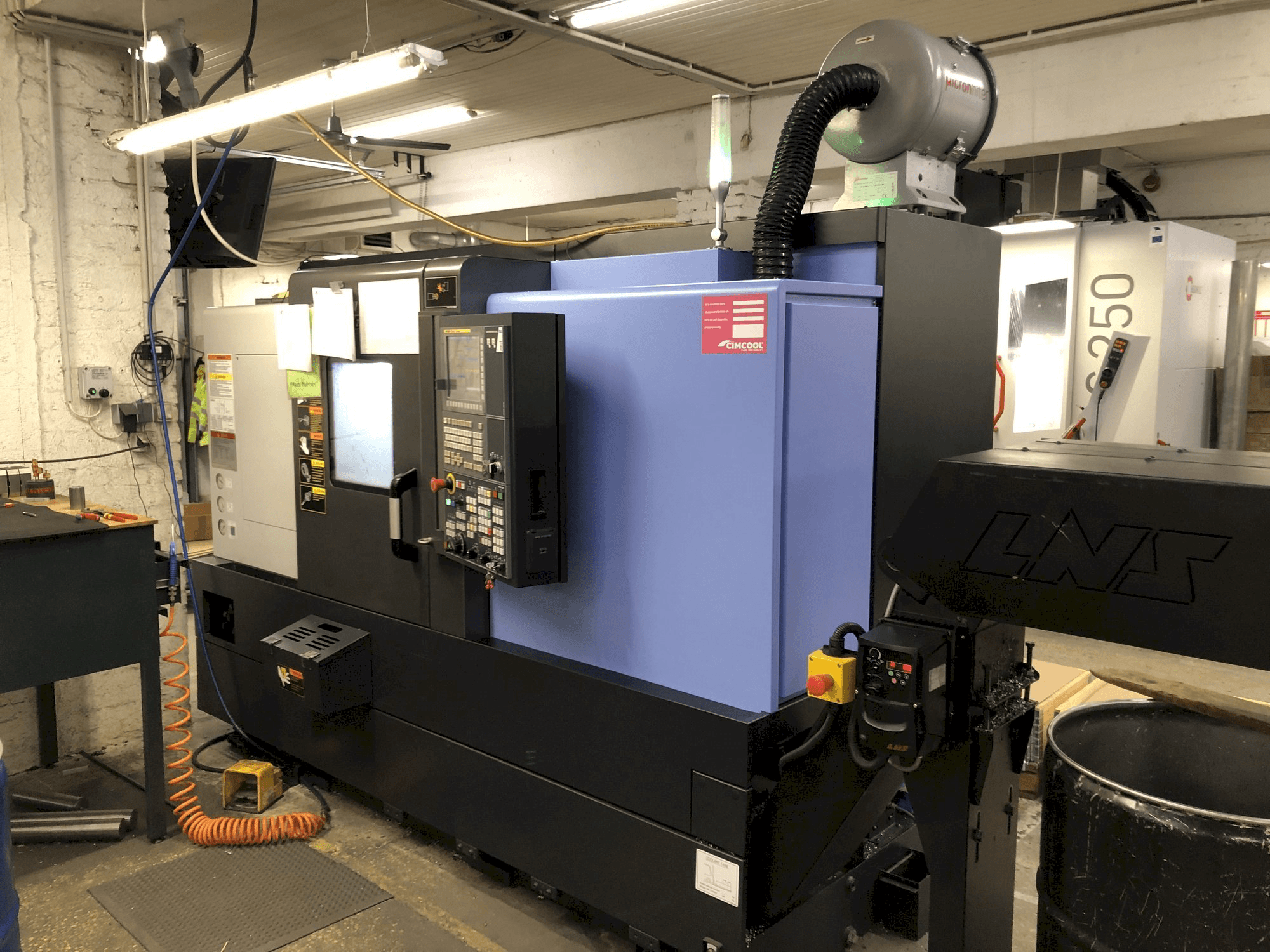 Front view of Doosan Lynx 220 LYC machine