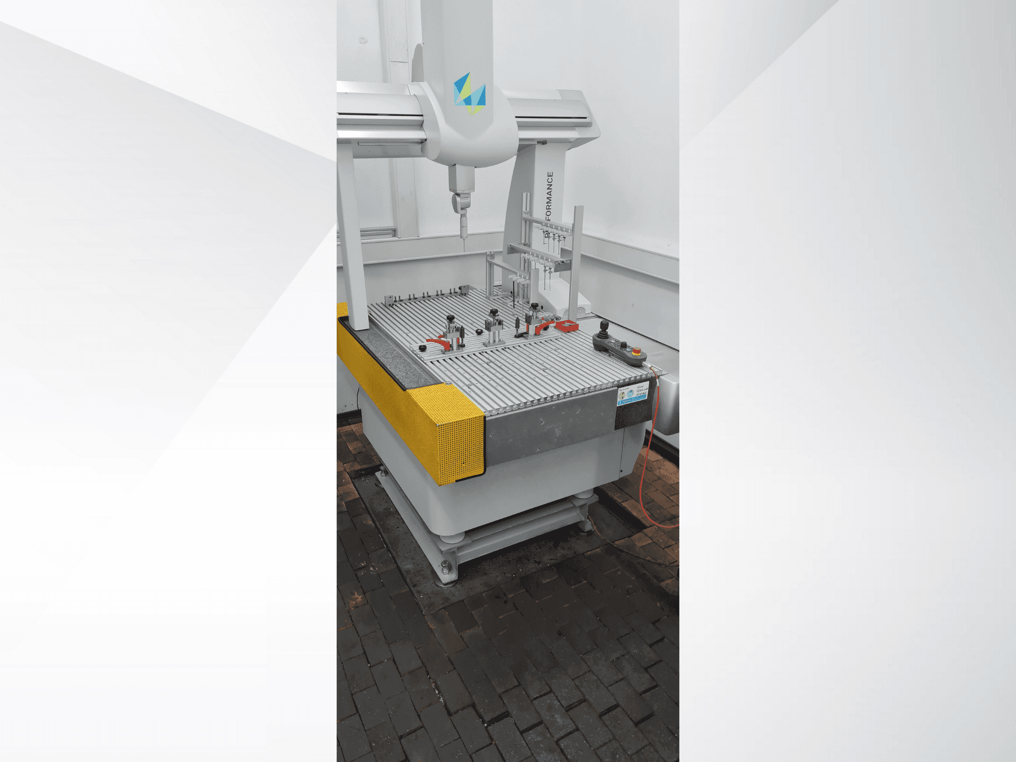 Front view of Hexagon Global 07.07.05 machine