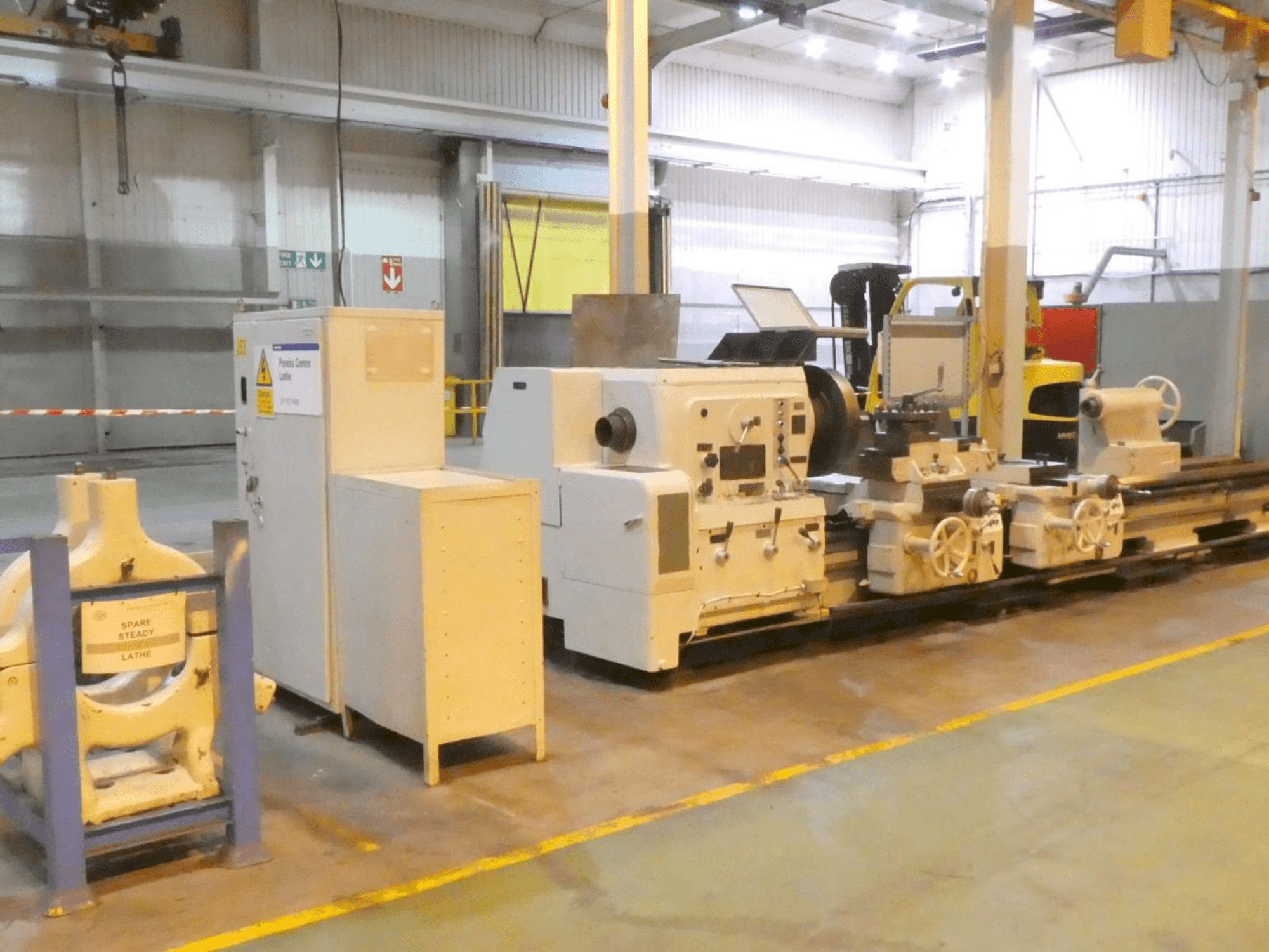 Front view of Poreba TR100B X 4M machine