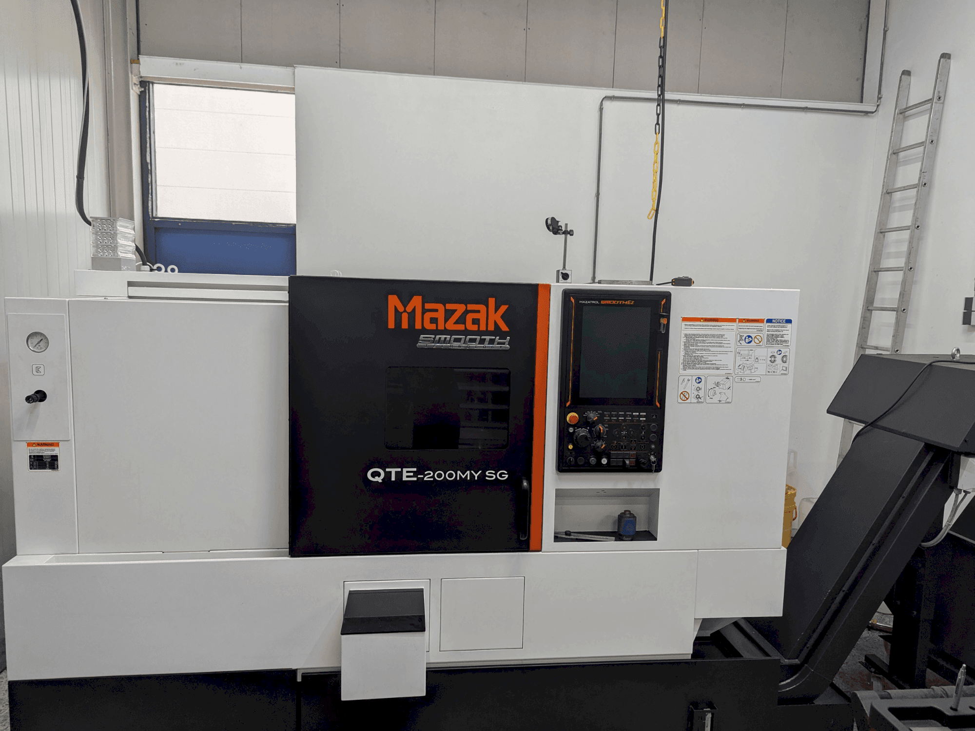 Front view of Mazak QTE-200MY SG machine