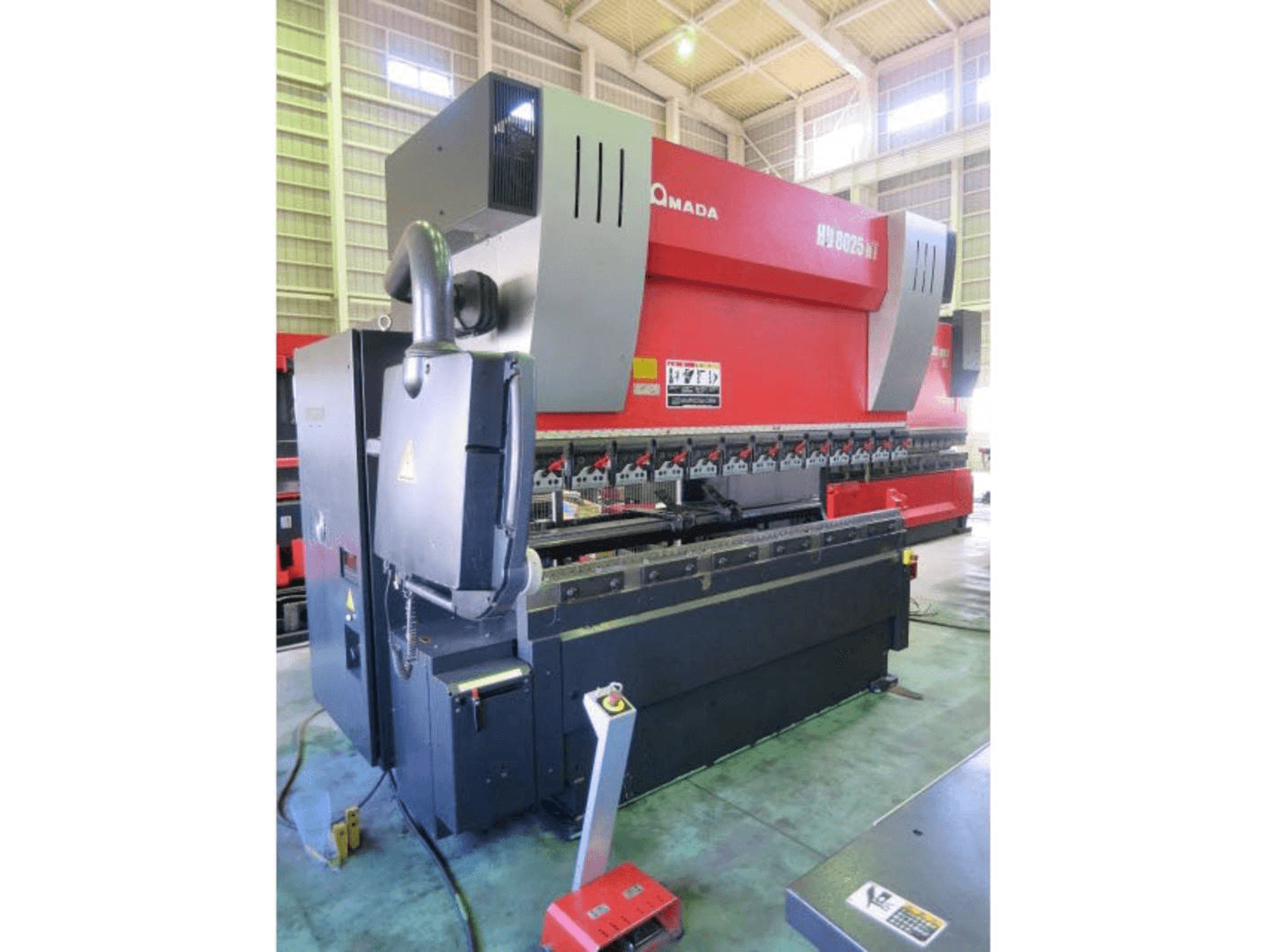 Left side view of AMADA HD 8025NT machine
