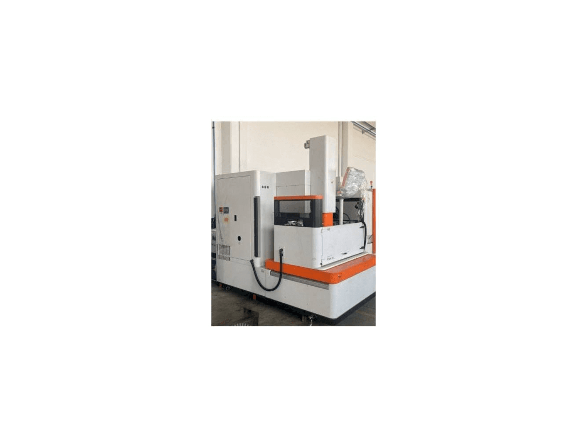 Front view of AgieCharmilles FORM 30 machine