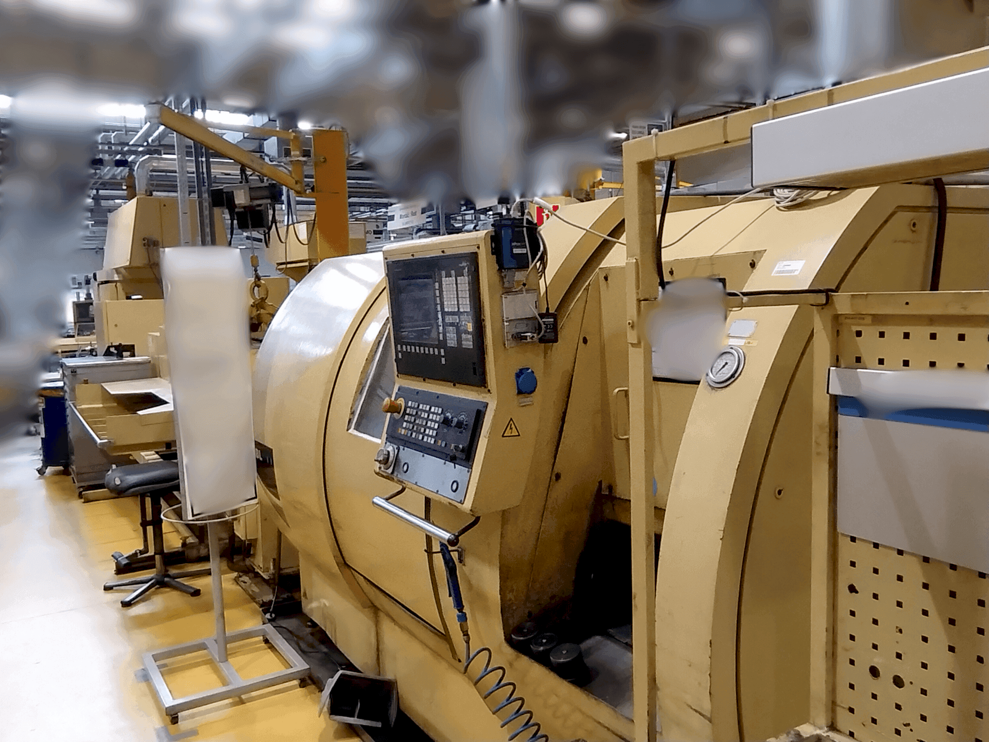 Front view of TRENS SBL 500 CNC machine