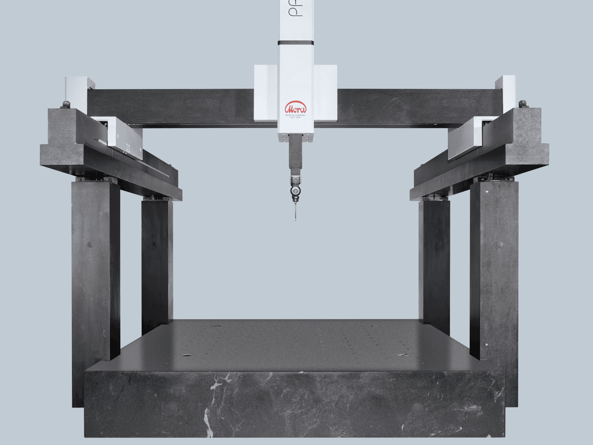 Front view of Mora Primus 152012 machine