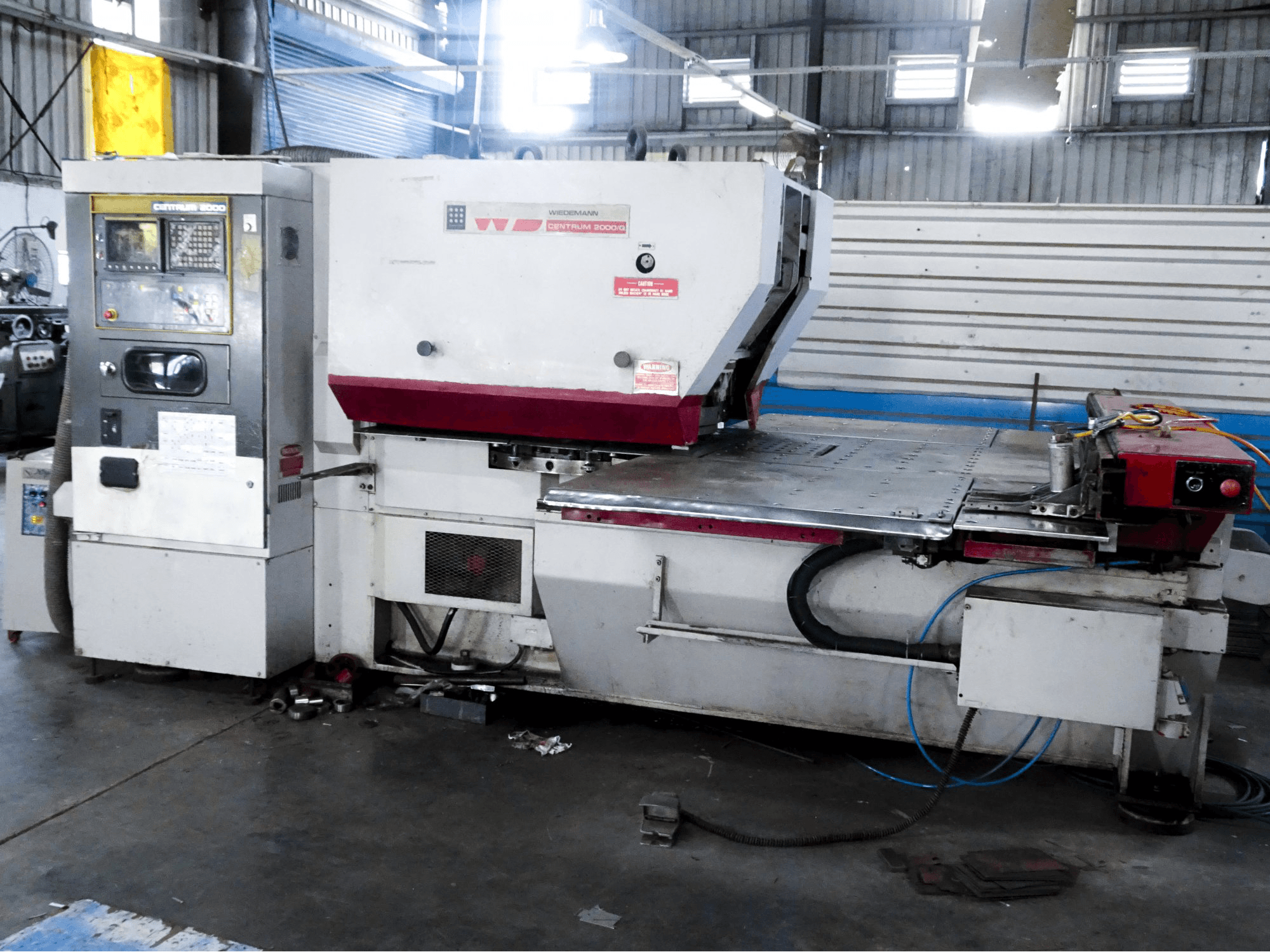 Right view of Murata Wiedemann C-2000 machine