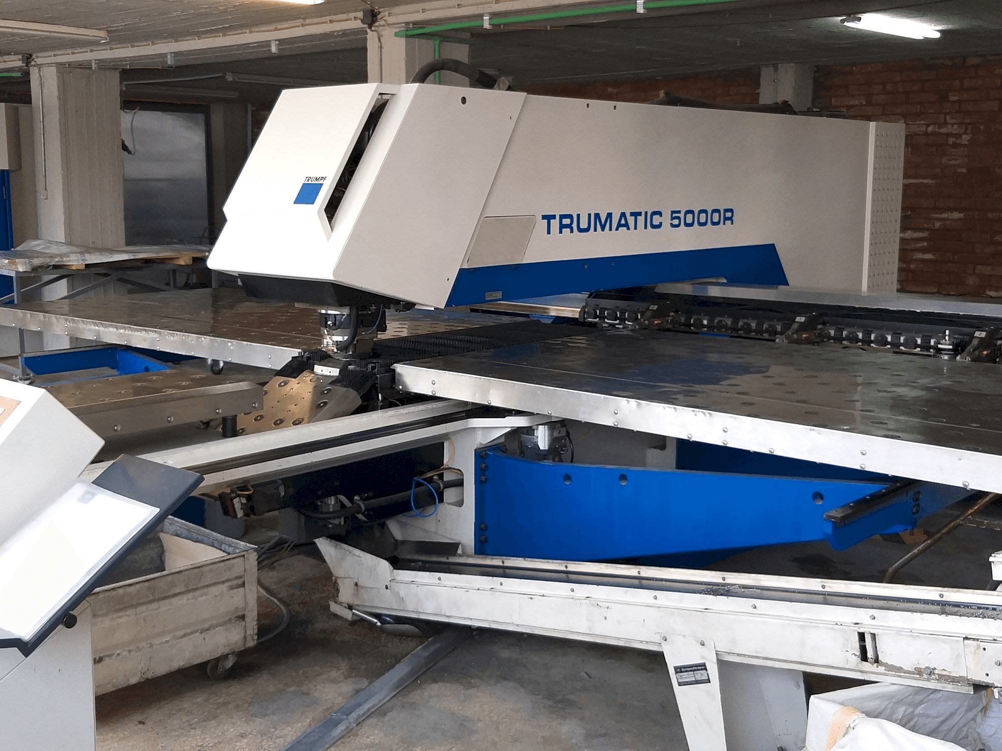 Front view of Trumpf Trumatic 5000 R machine