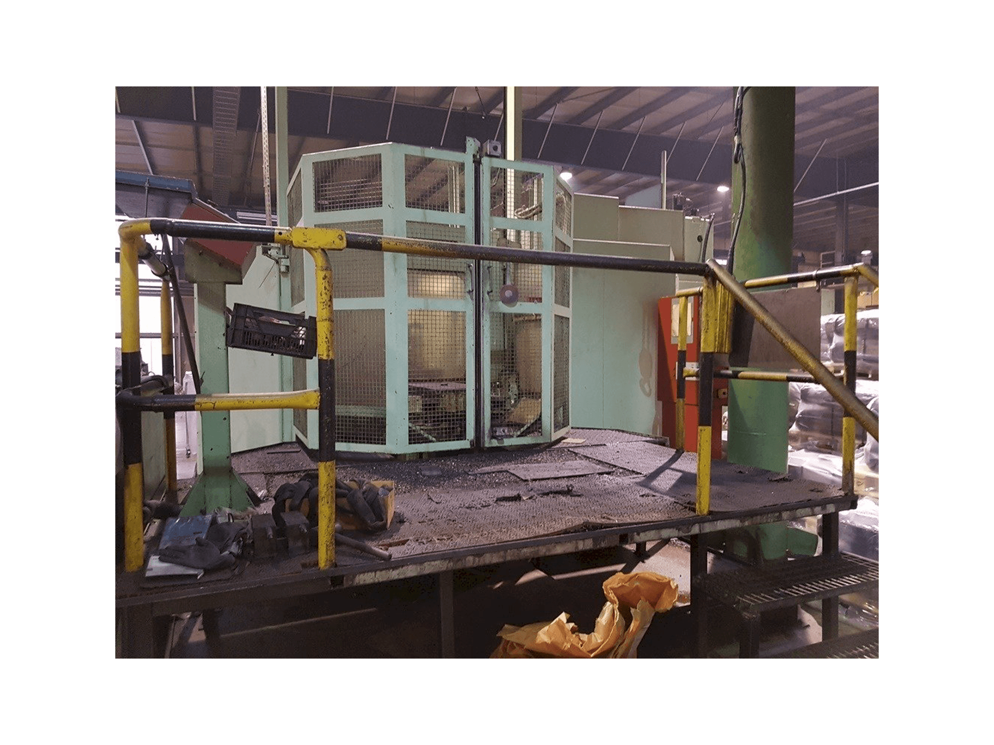 Front view of HELLER BEA3 machine