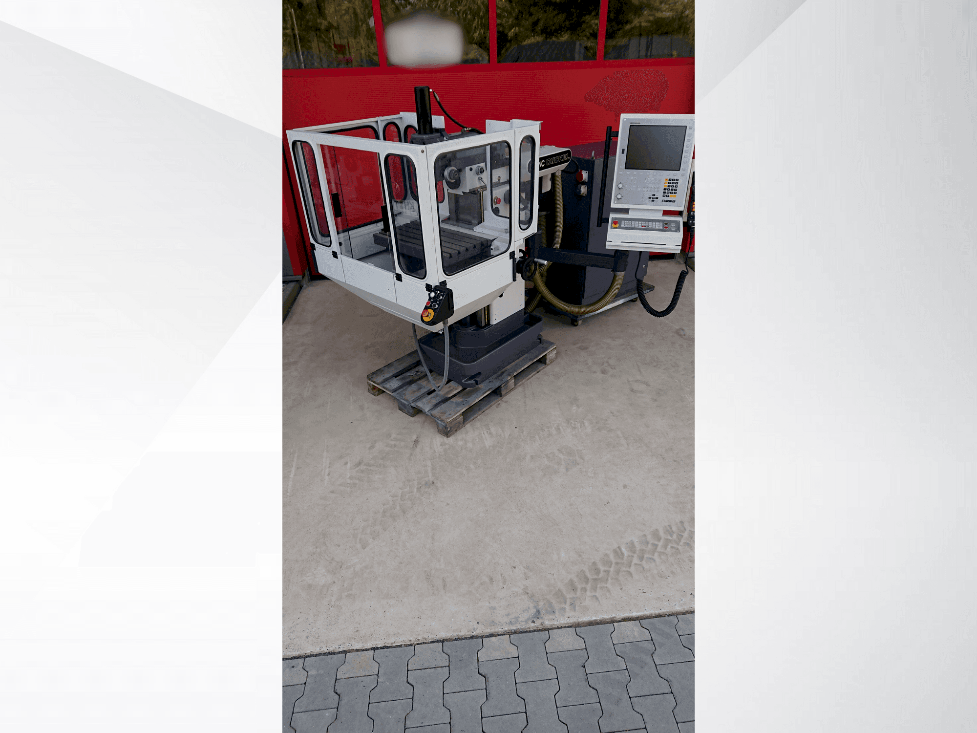 Front view of DECKEL FP2NC machine