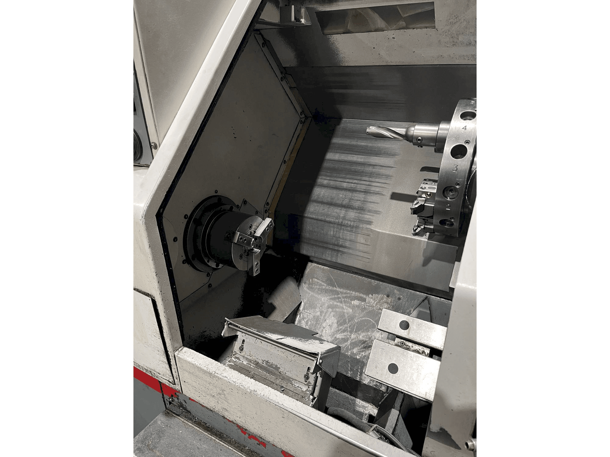 Working room of Cincinnati Hawk TC150 machine