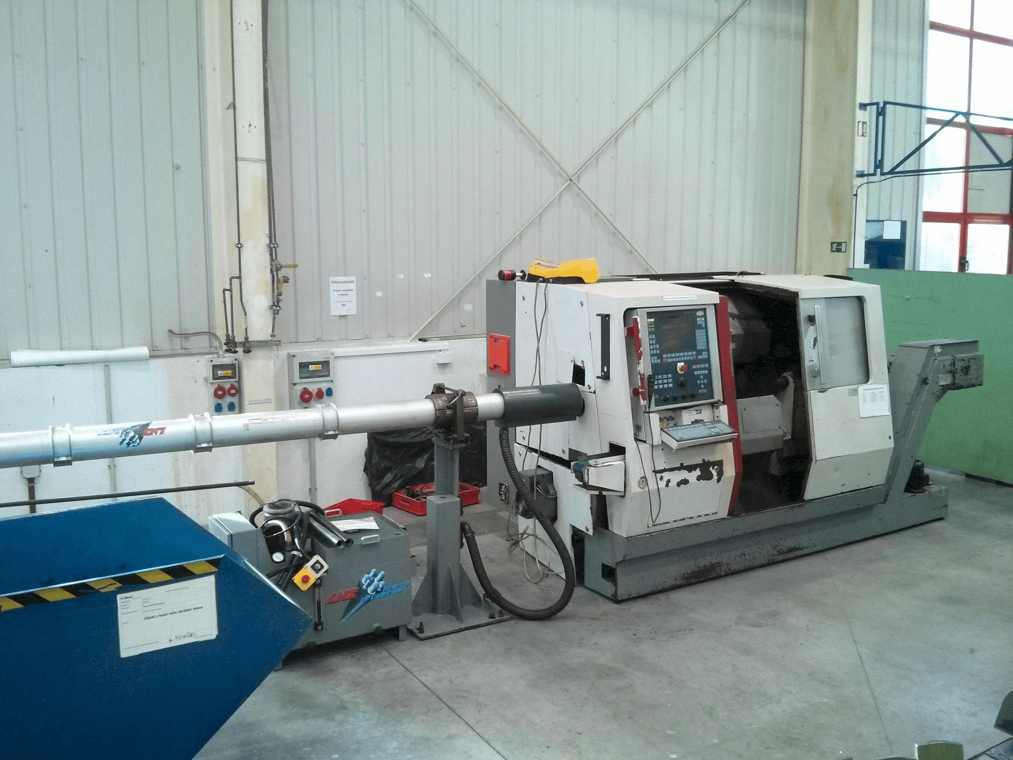 Front view of TRAUB TNA 300 machine